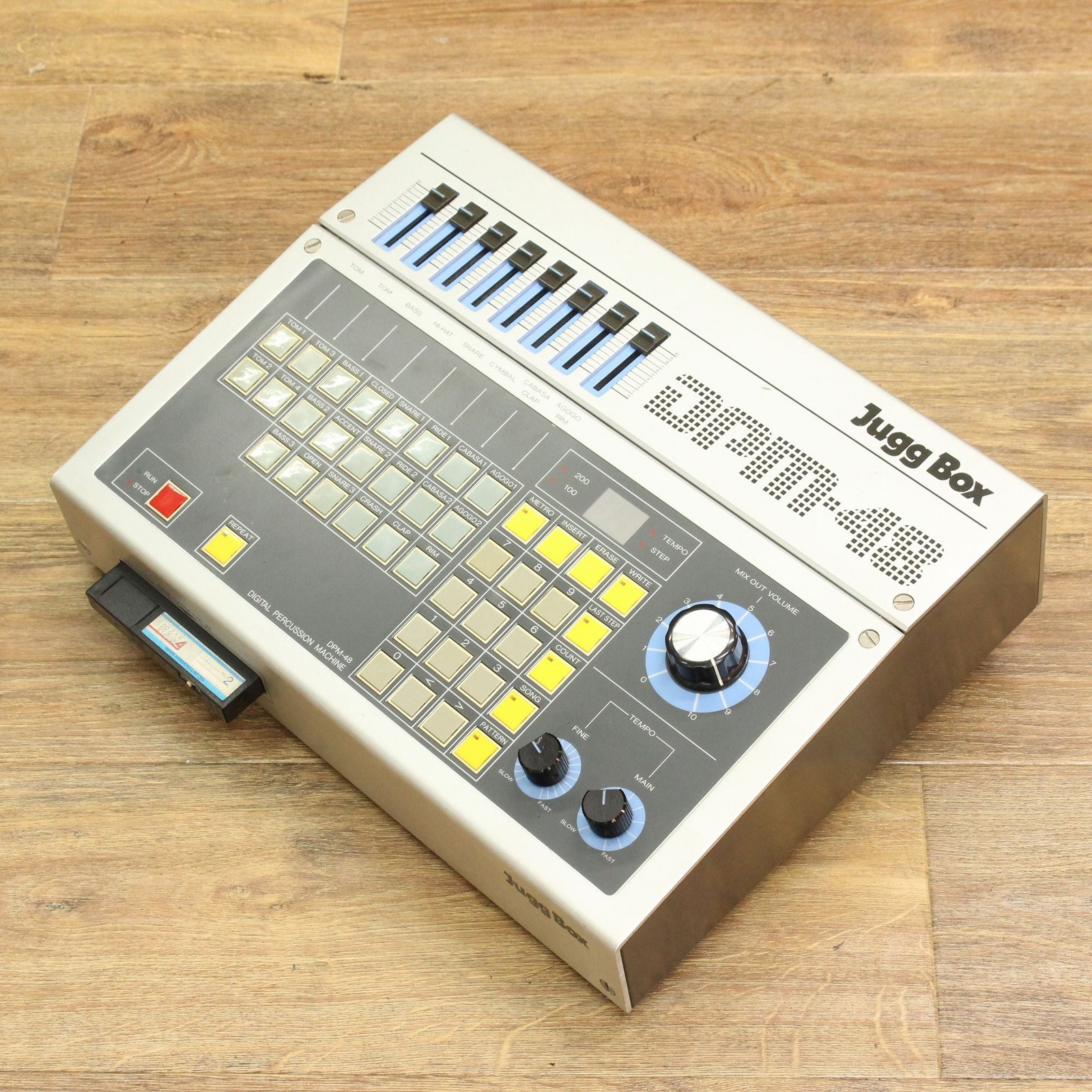 JUGG BOX DPM-48 [520275]