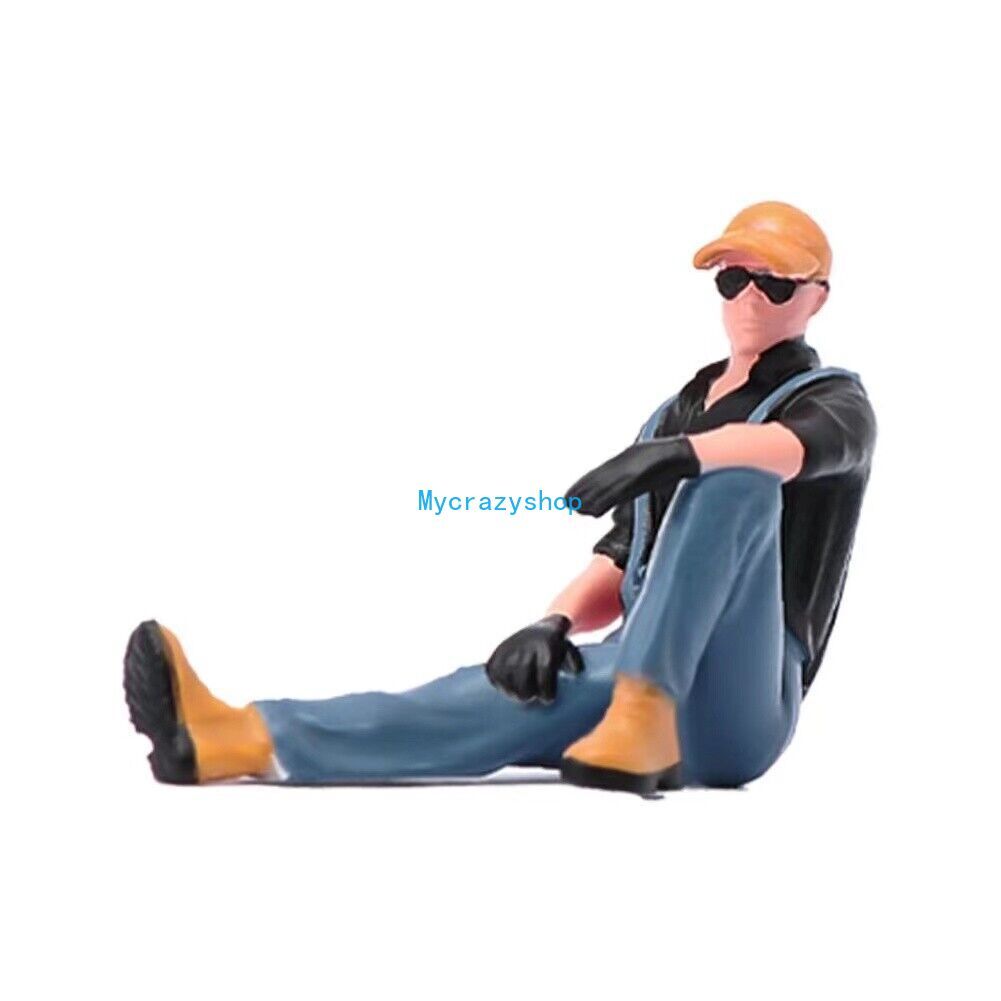 CR 1:64 Painted Figure Model Miniature  Diorama Sand Sitting Cap Man Boy Cool