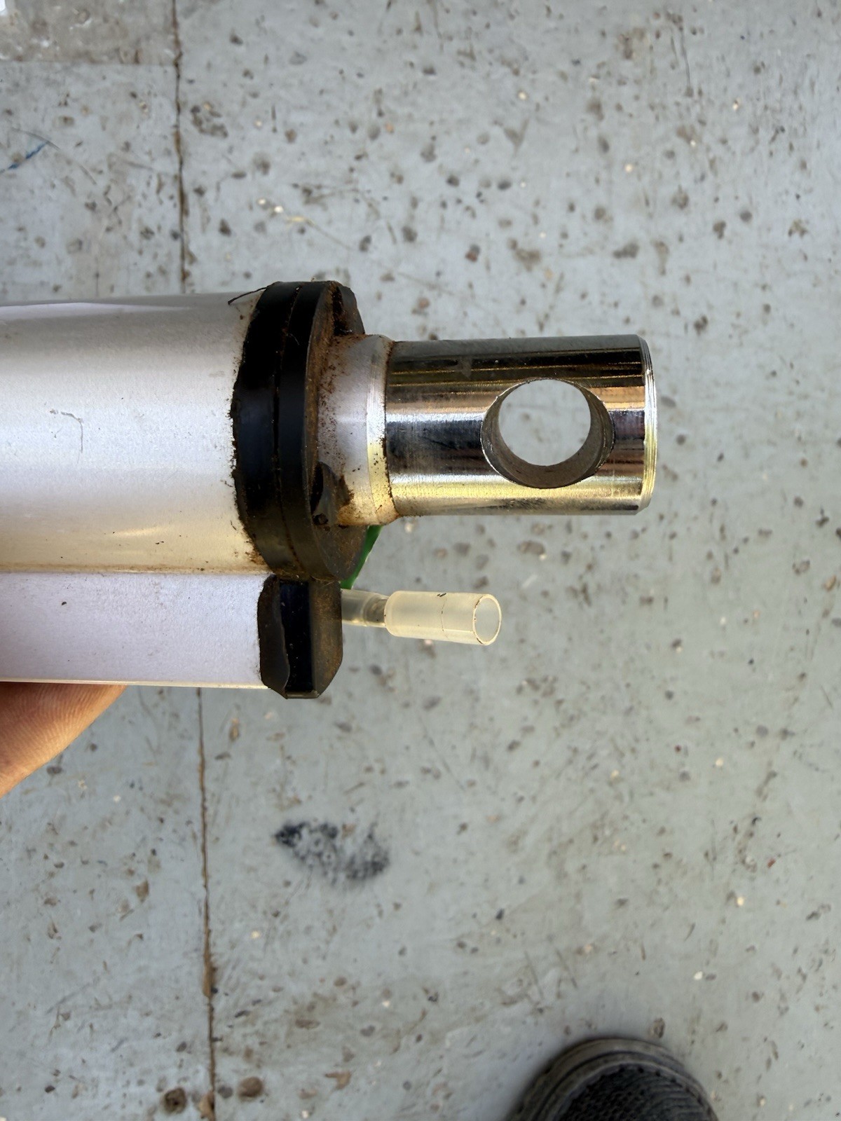 lb 12 125 300 8 Linear actuator New
