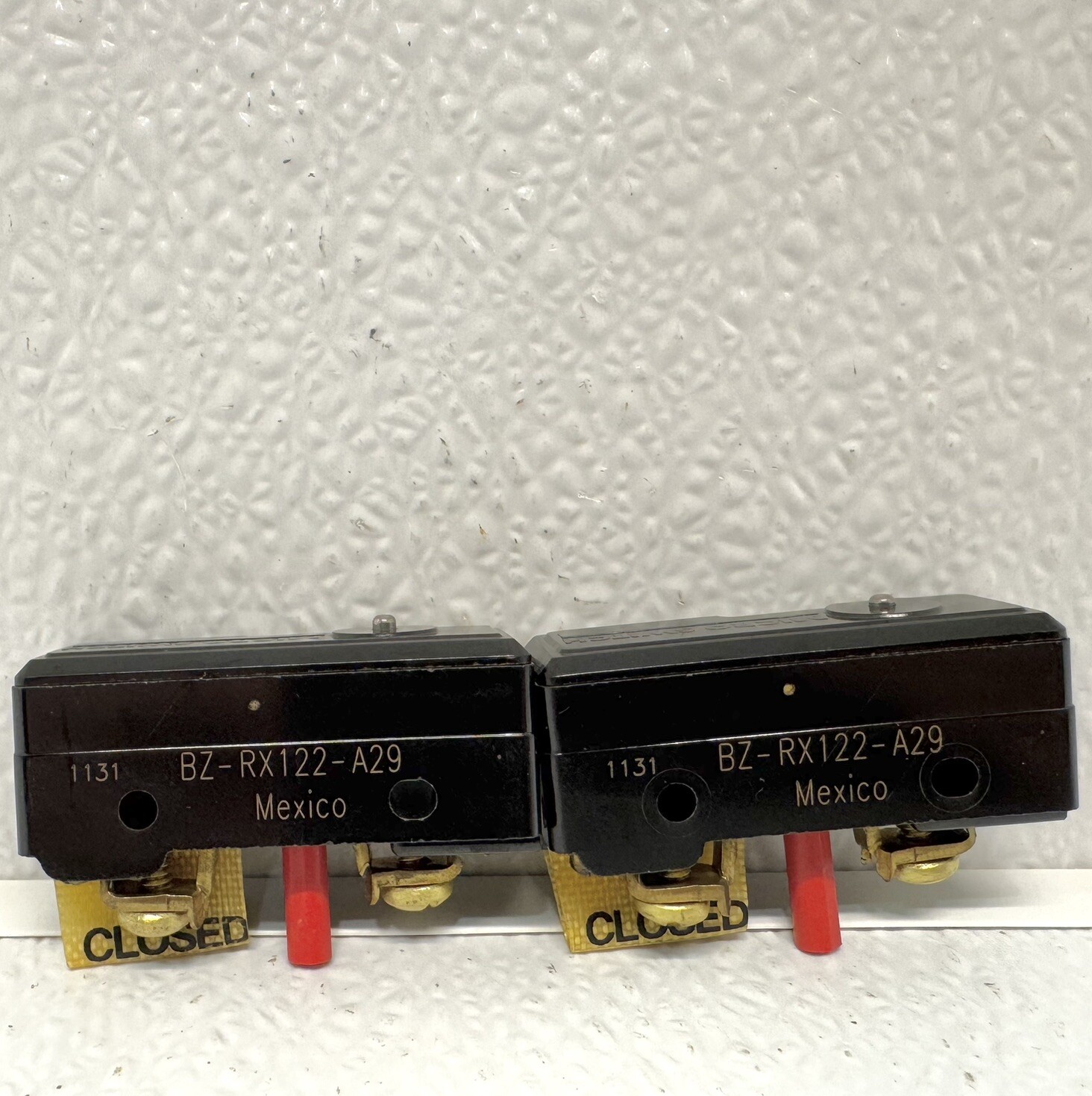 Honeywell Microswitch BZ-RX122-A29 Miniature Snap Action Switch 15A Lot Of 2