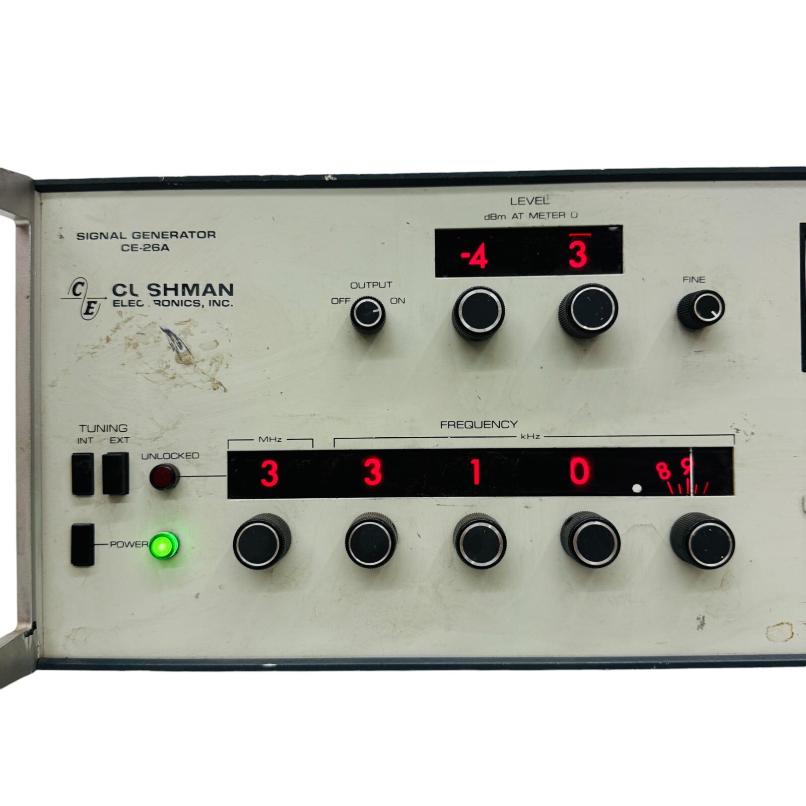 Cushman Electronics CE-26A Signal Generator Made in USA