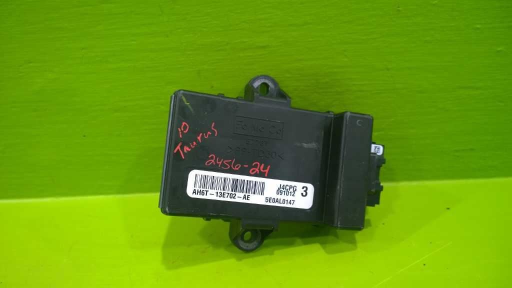 10 11 12 FORD TAURUS 3.7L AT LIGHTING CONTROL MODULE OEM 2456-24
