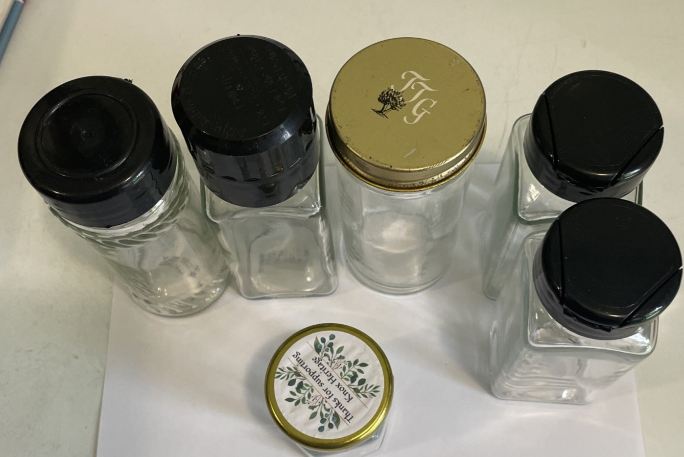 6 Clear Glass Bottles Tin Lids, Pastic Lids