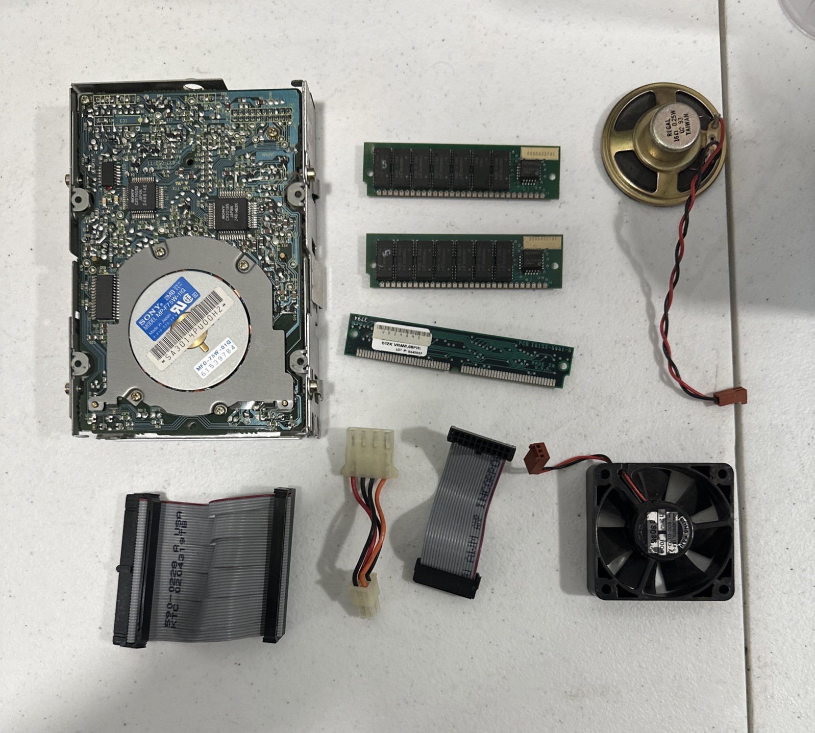 SONY 2MB MP-F75W-11G Floppy Drive 3.5", RAM, Lot Pulled Macintosh LCII Computer