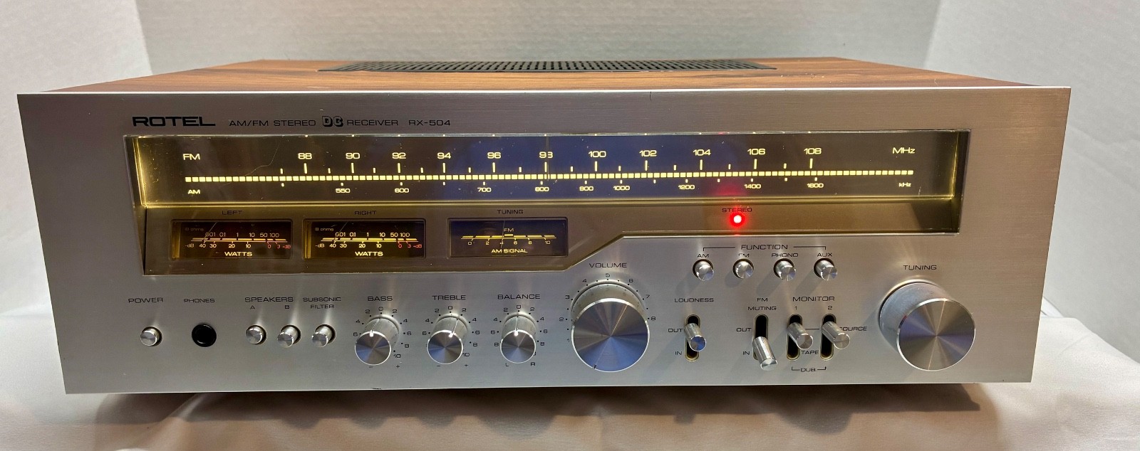 ROTEL RX-504 vintage stereo receiver. Restored, Serviced, Tested.