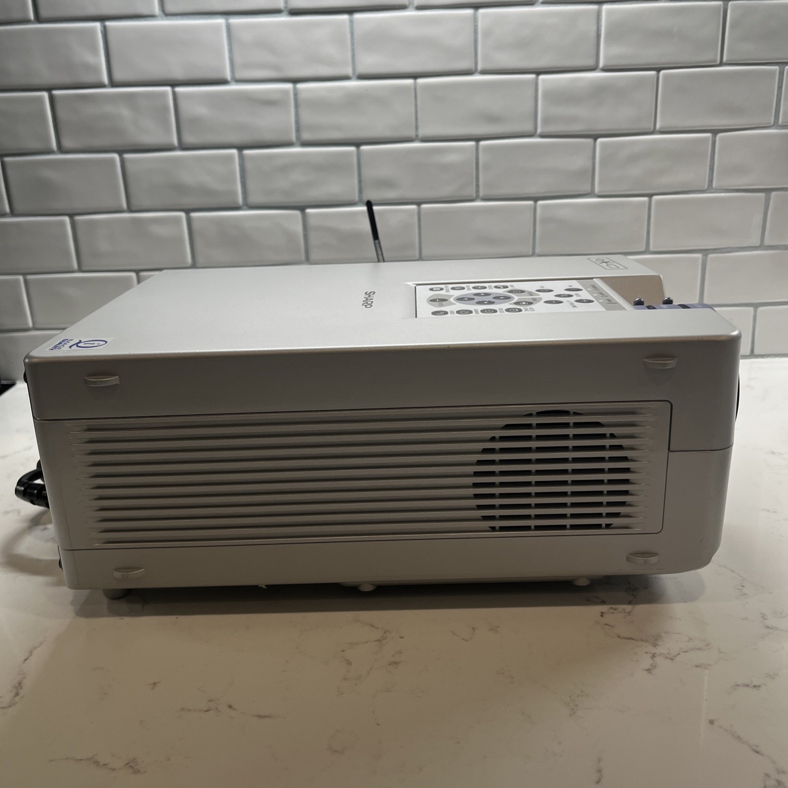 Sharp Notevision XG-C40XU LCD Projector Tested / Works Great