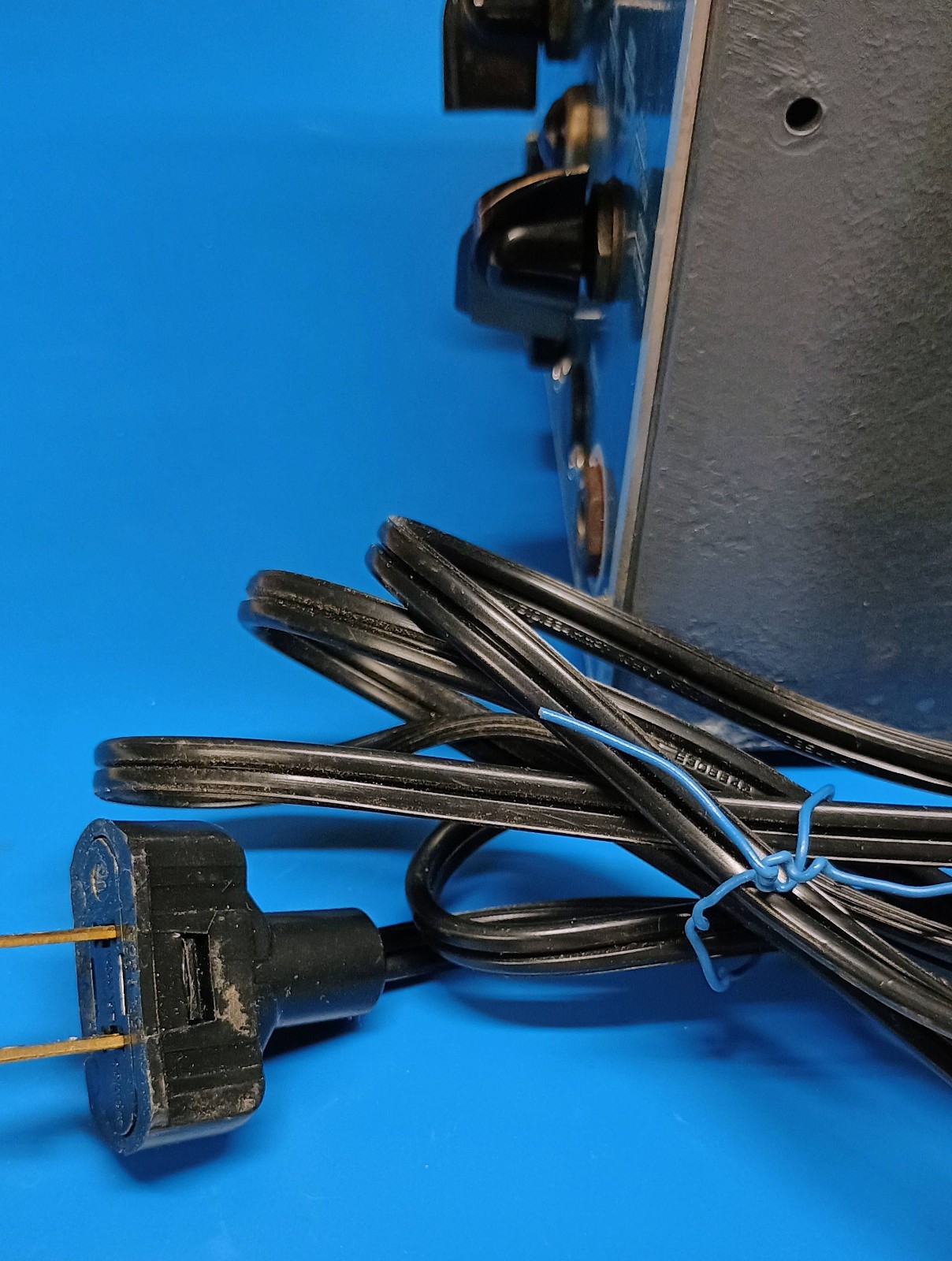 EICO Model 221 Vacuum Tube Voltmeter (VTVM) SN: 21238