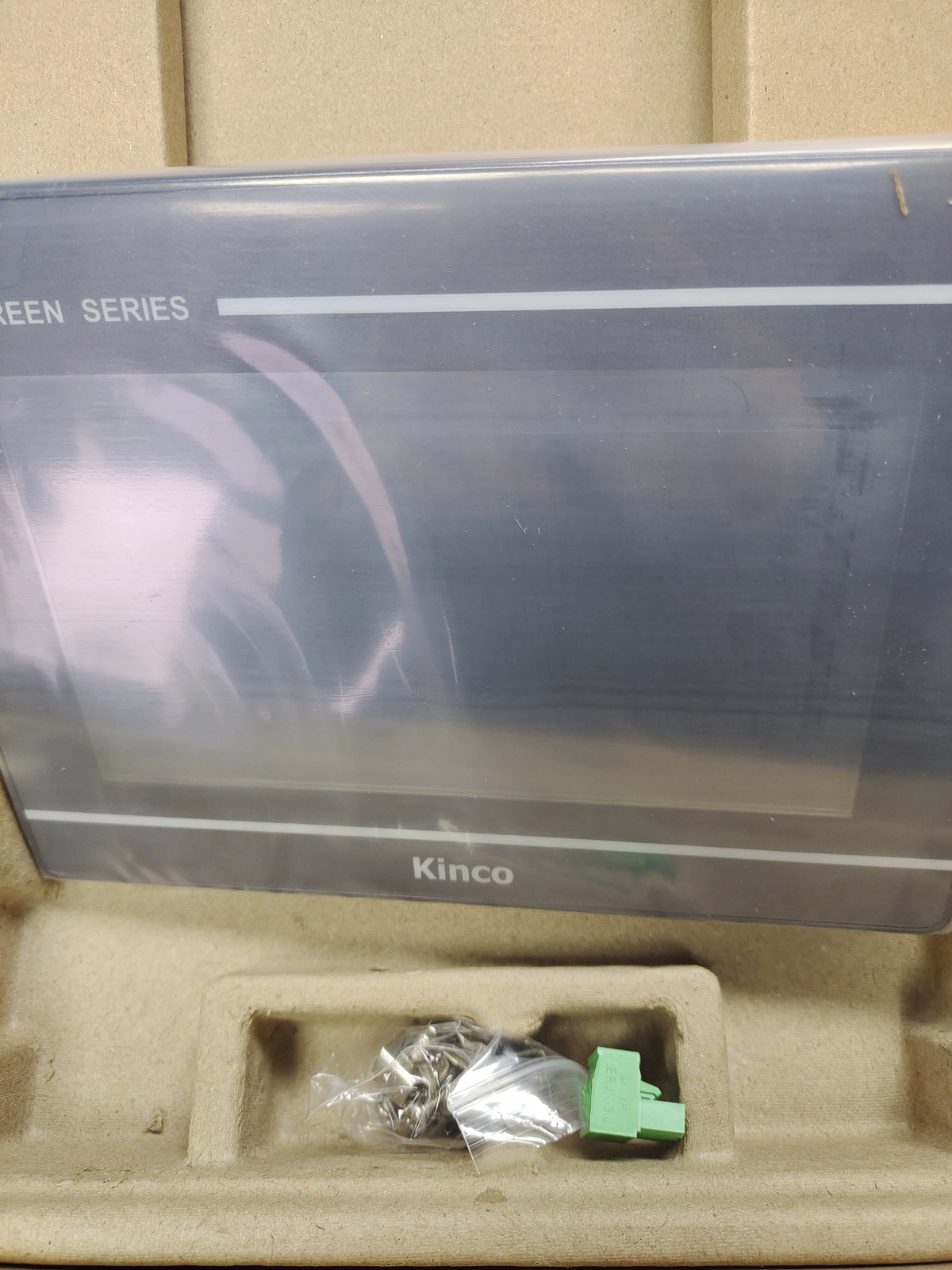 1pc Kinco GL070 New Human Machine Interface