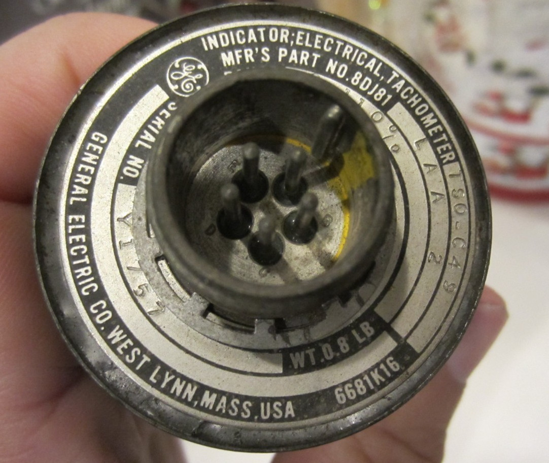 AIRCRAFT GAUGE GE 8DJ81-LAA2 TACHOMETER