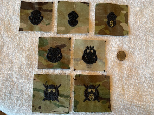 US ARMY DIVER Q BADGE - UNCUT MULTICAM / OCP BACKGROUND MATERIAL - 7 DIFF .... X