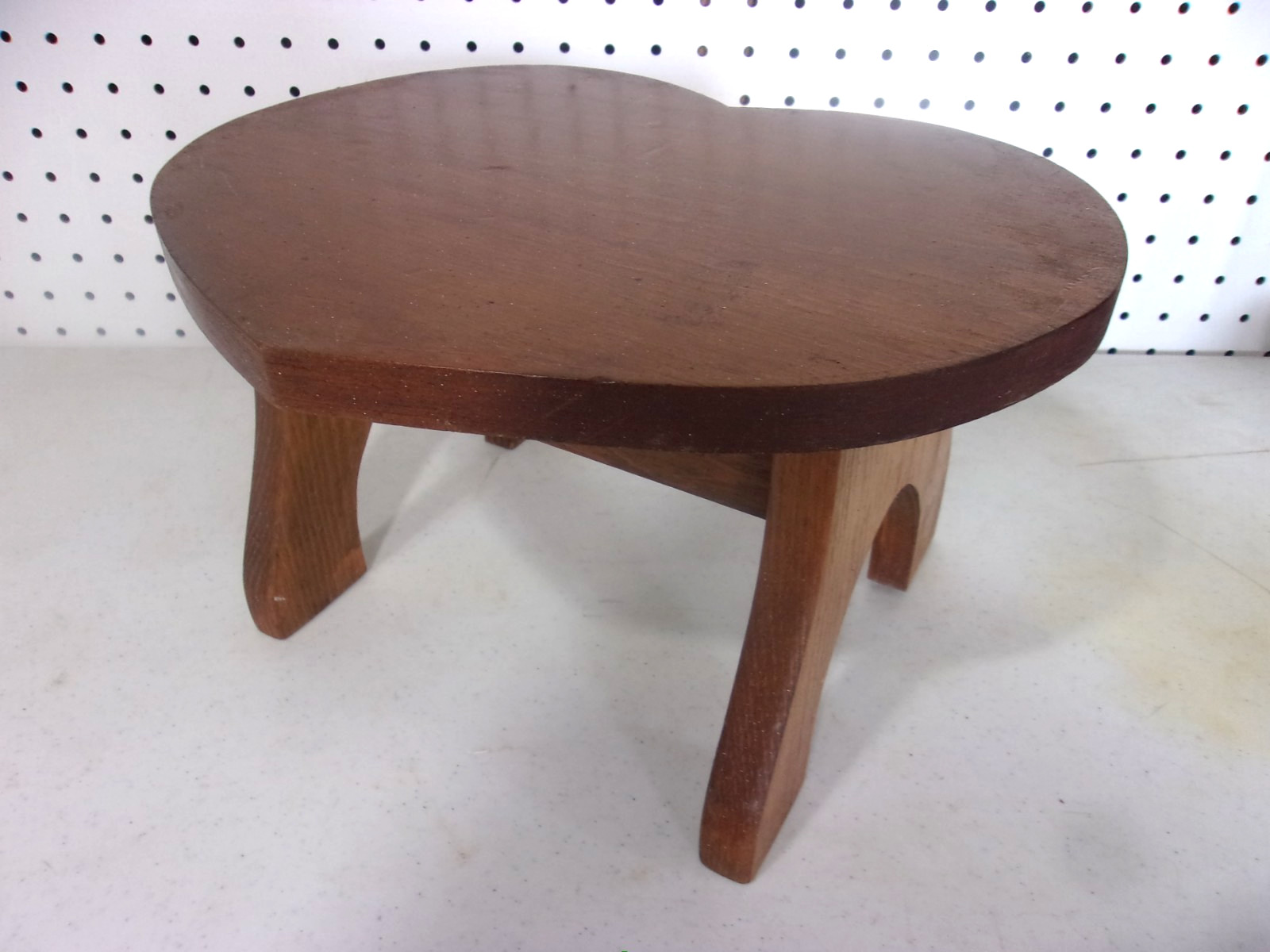 Vintage Handcrafted Farmhouse Heart Step stool/Plant Stand-13.75 x10.5 x 7.5