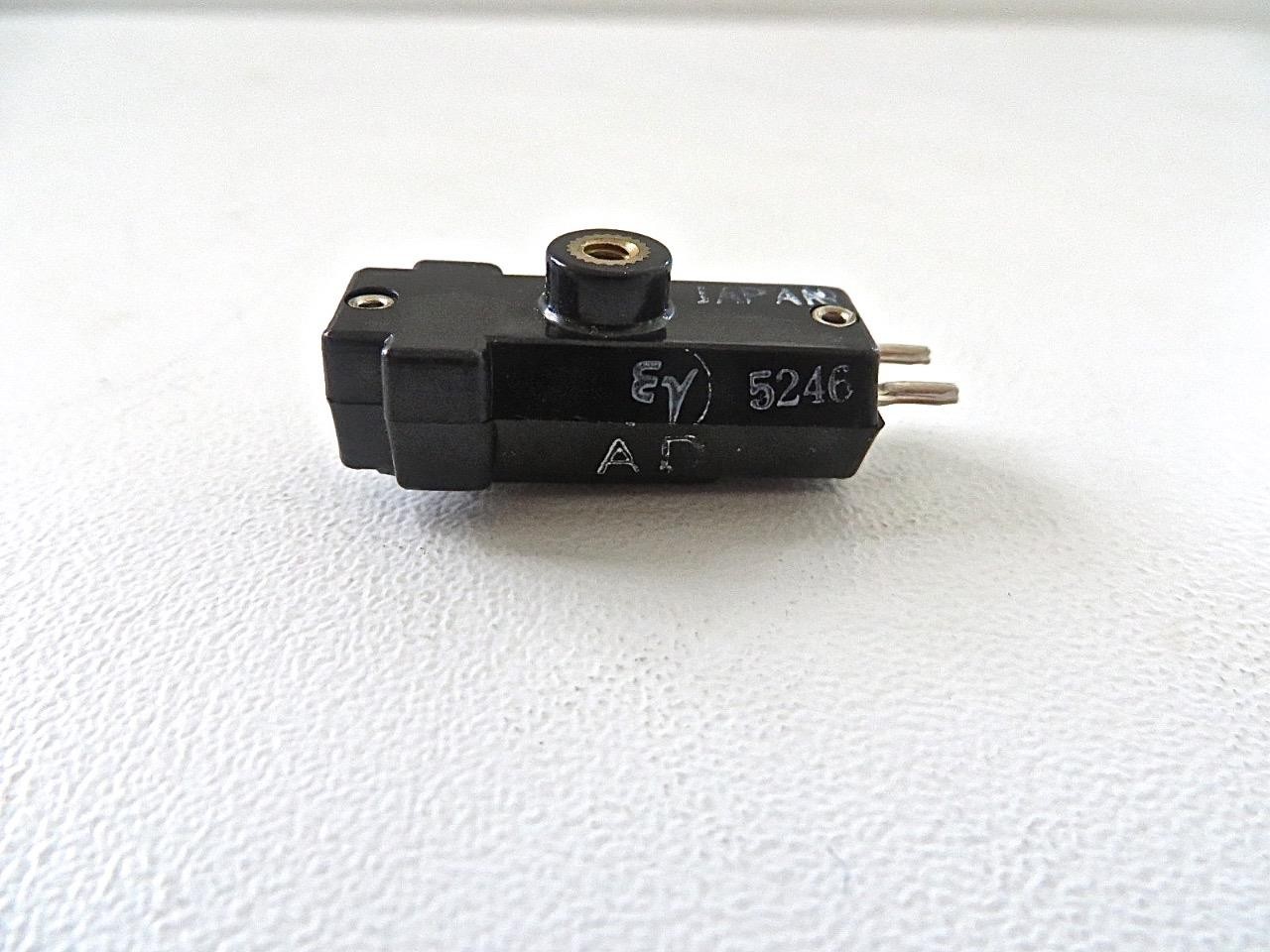 5246 Electro Voice Ceramic Phonograph Cartridge and Diamond Needle NEW OS