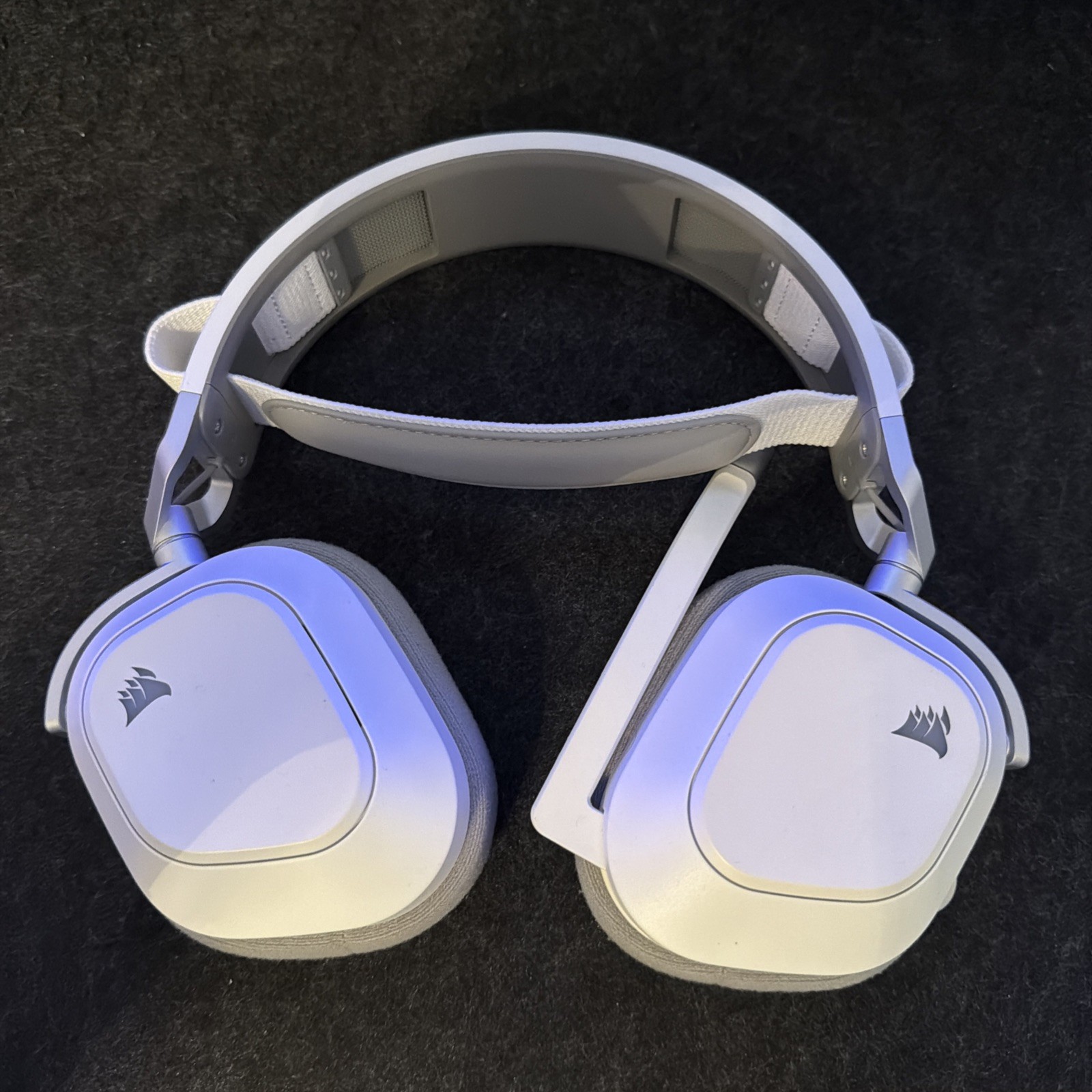 Corsair HS80 RGB USB Premium Wired Gaming Headset with Dolby Audio