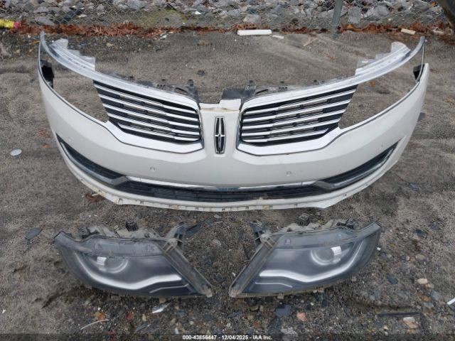 MKX       2016 Glove Box 4930830