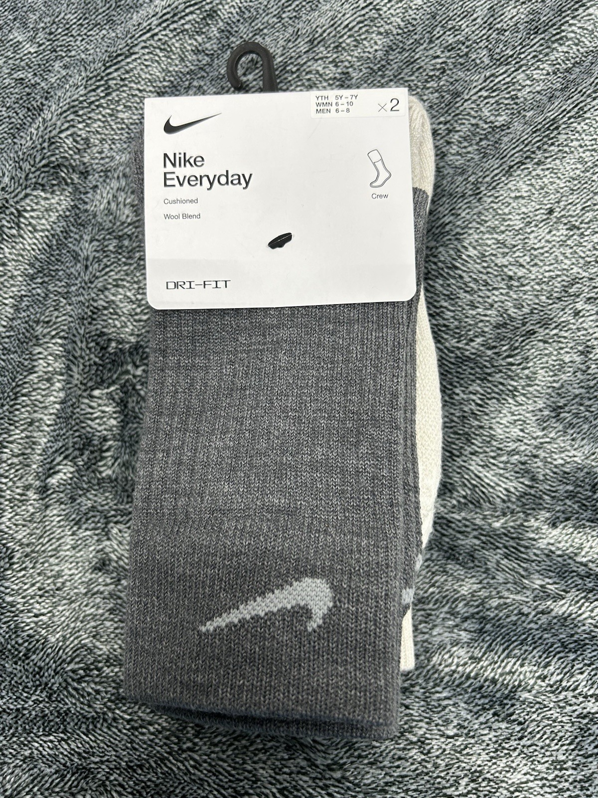 Nike Mens Size M Everyday Cushioned Wool Blend Gray Crew Socks 2 Pair