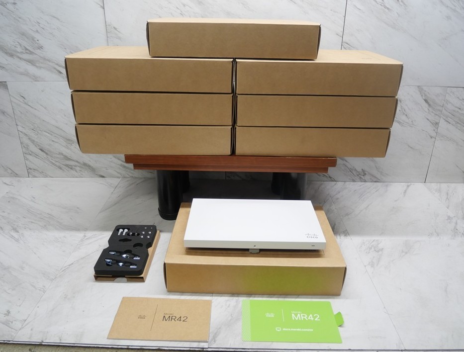 8 x NEW Cisco Meraki MR42 Cloud Managed UNCLAIMED Access Point MR42-HW w/Bracket