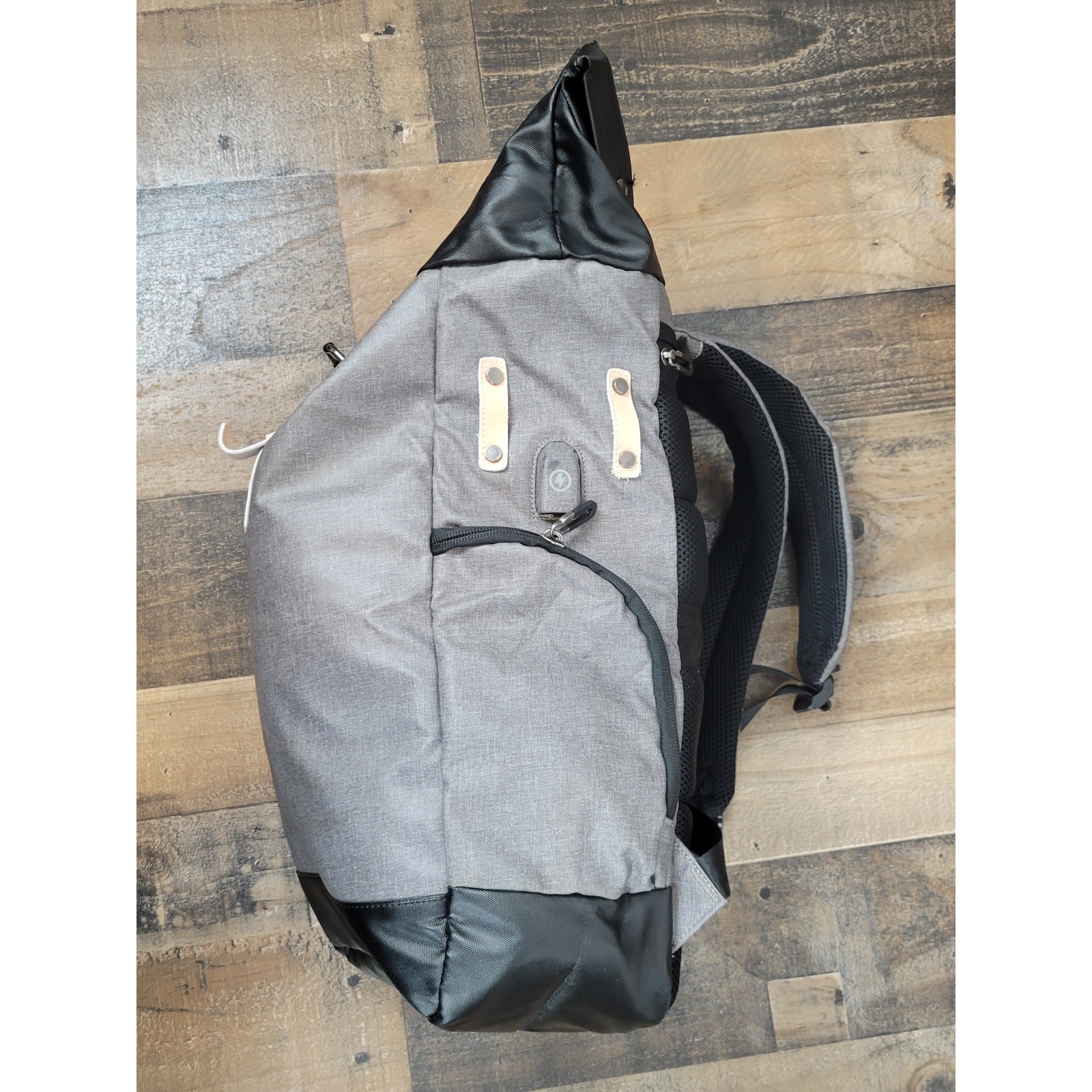 NWT Tocode Laptop BackPack Roll Top USB Anti Theft DaypackWater Repellent Gray