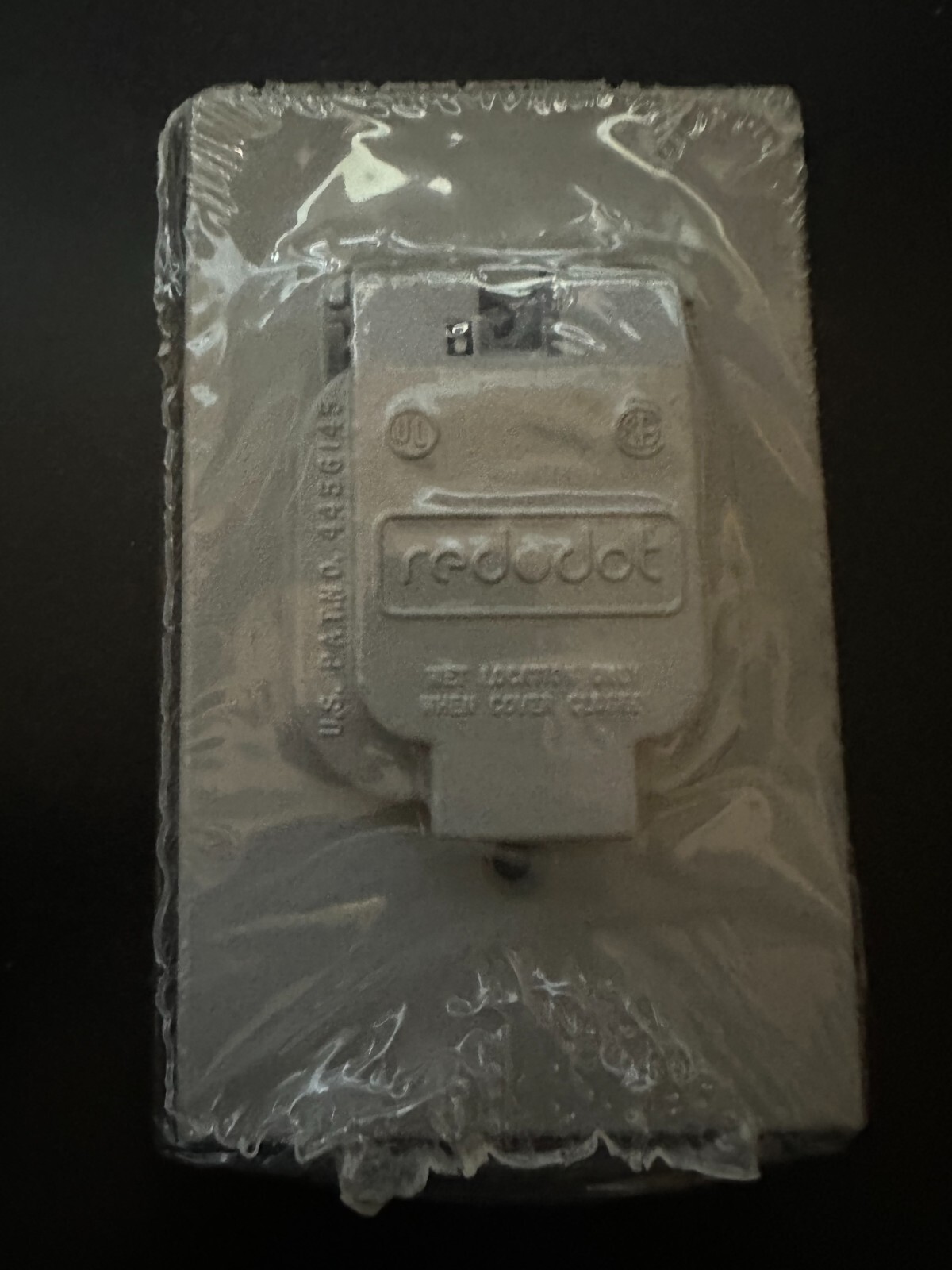 THOMAS & BETTS WR104-CV WEATHERPROOF SINGLE OUTLET COVER