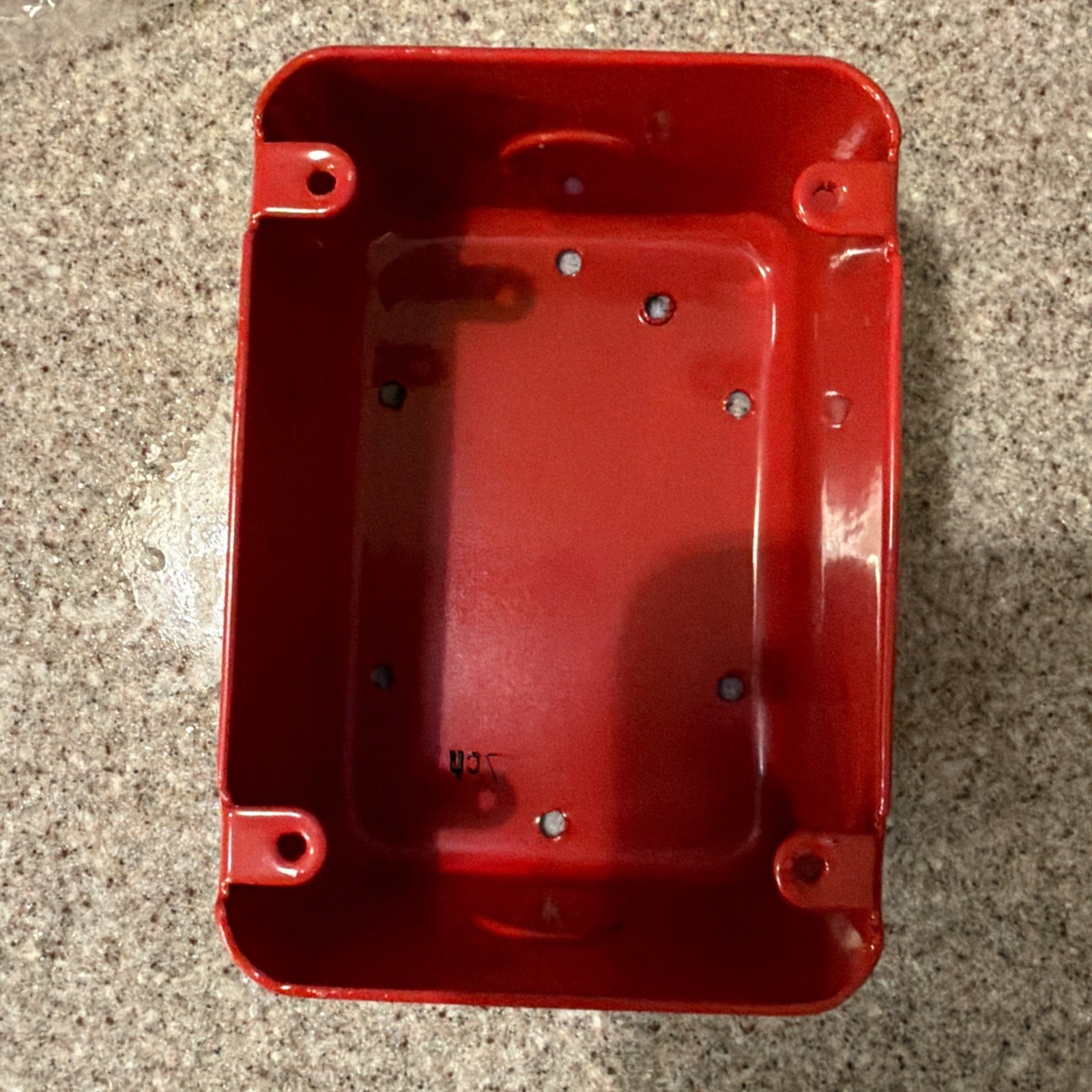 UNBRANDED RED METAL SGB - 32S-H - SURFACE MOUNT