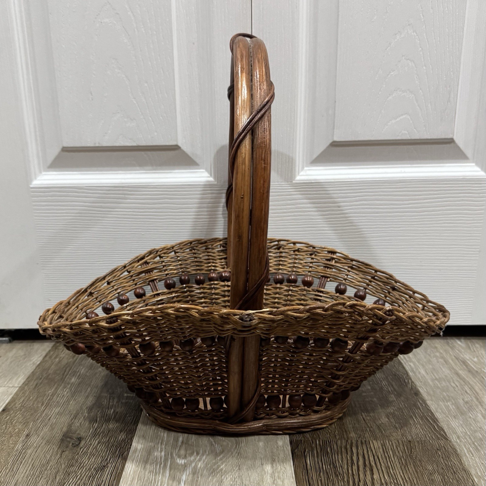 Vtg Handwoven Wood Basket w/Beads Made in Philippines in VGC