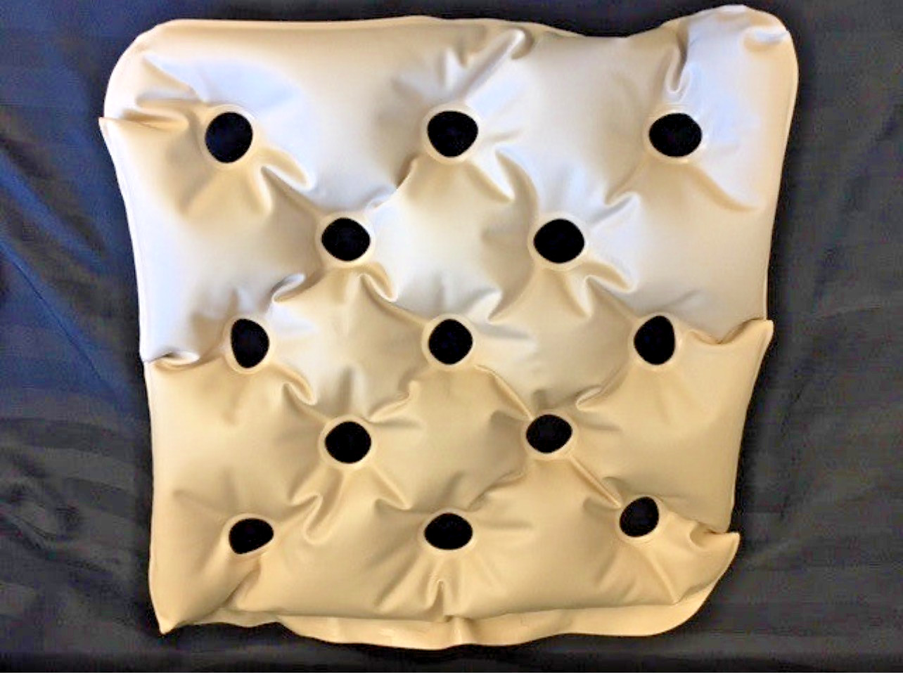 EHOB Waffle Cushion Air Seat 17" x 17" x 1.5 "  New  Free shipping