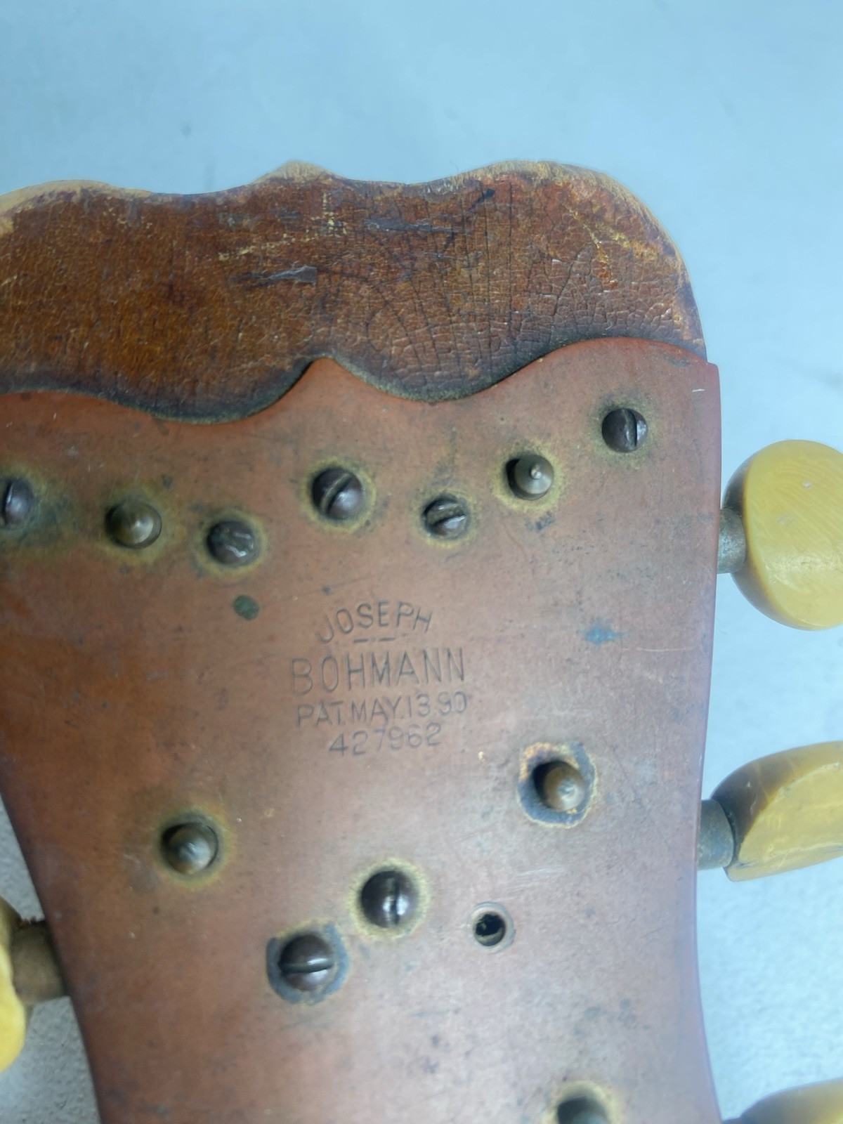 ANTIQUE LATE 1800’s JOSEPH BOHMANN ROUND BACK MANDOLIN READ DESCRIPTION