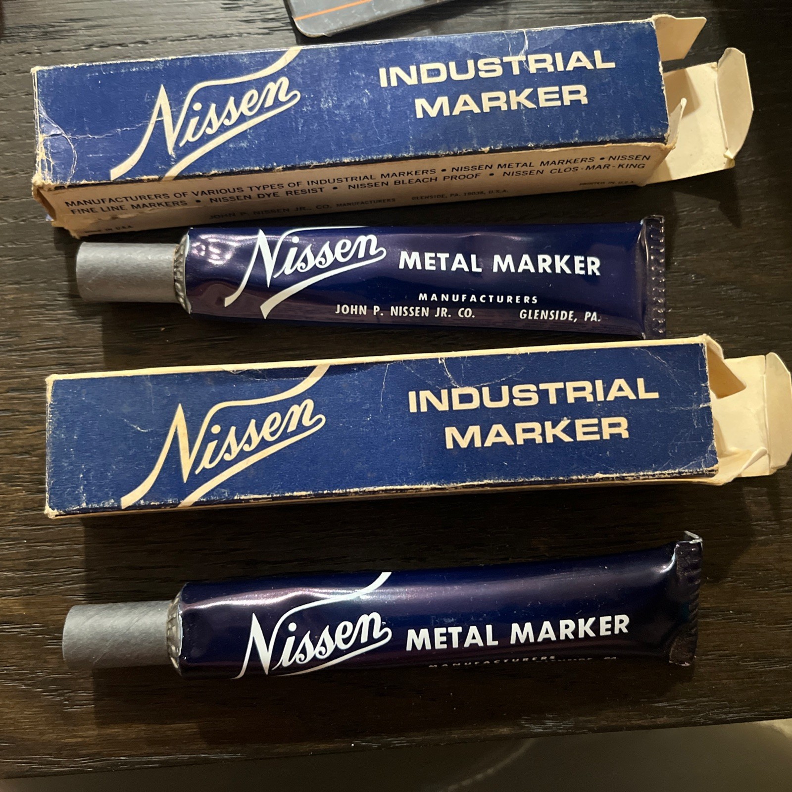Lot of 2 NISSEN Metal Marker 3/16” Tip Green and Orange.