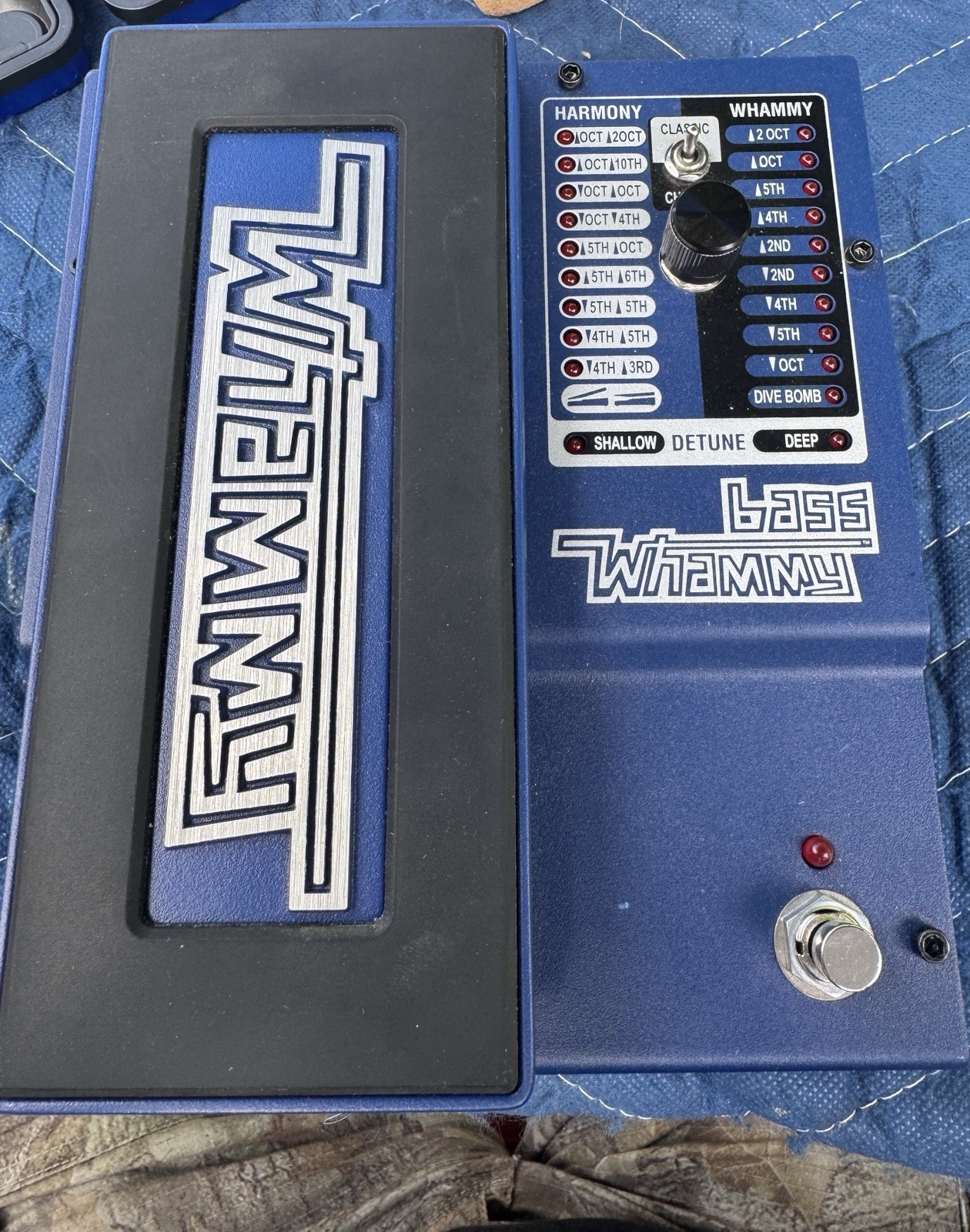 DigiTech Bass Whammy Digital Pitch Shifter/Whammy Pedal for Bass Guitar
