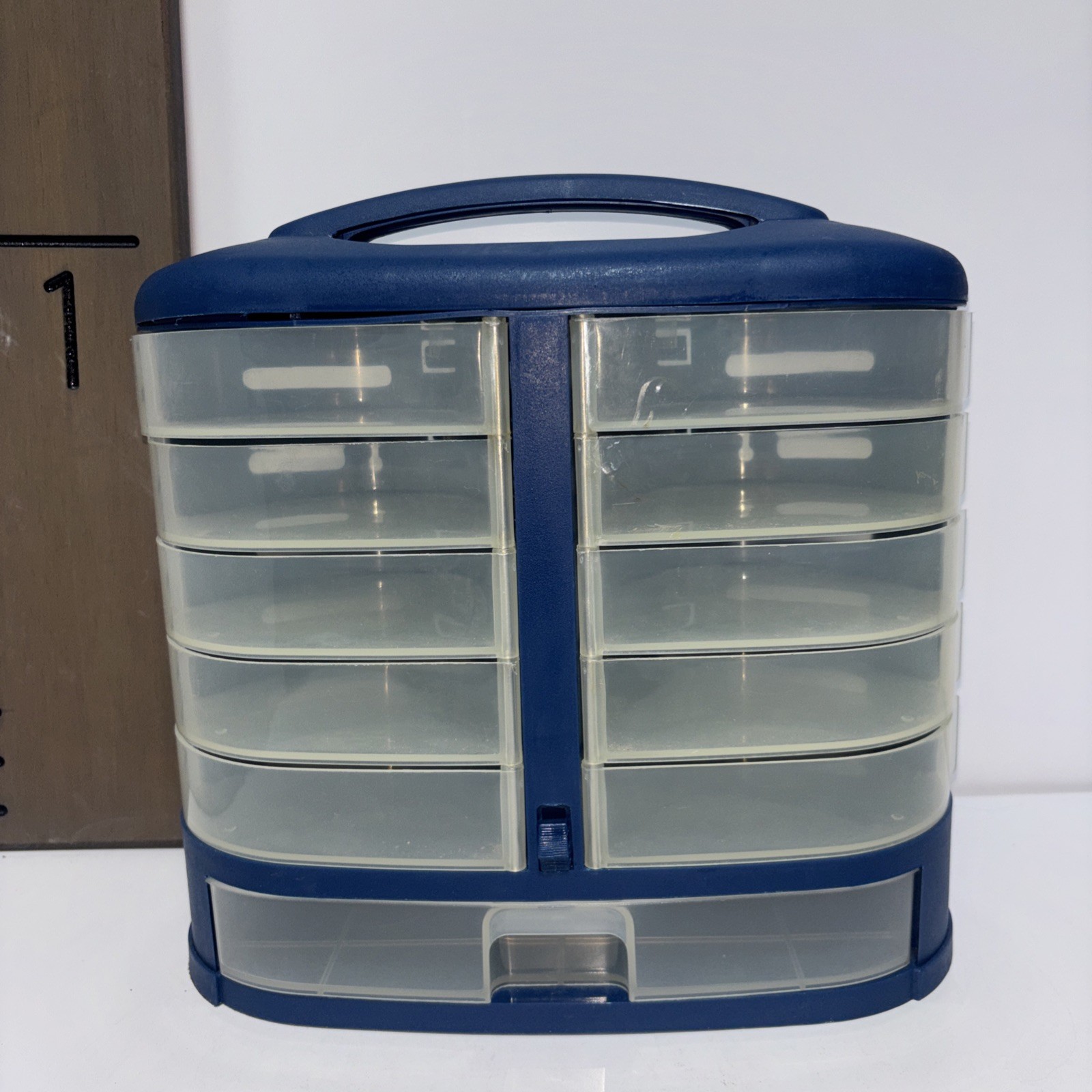 ClearView Organizer: 11-Bin Wall-Mount Cabinet for Hardware, (CRACKED)