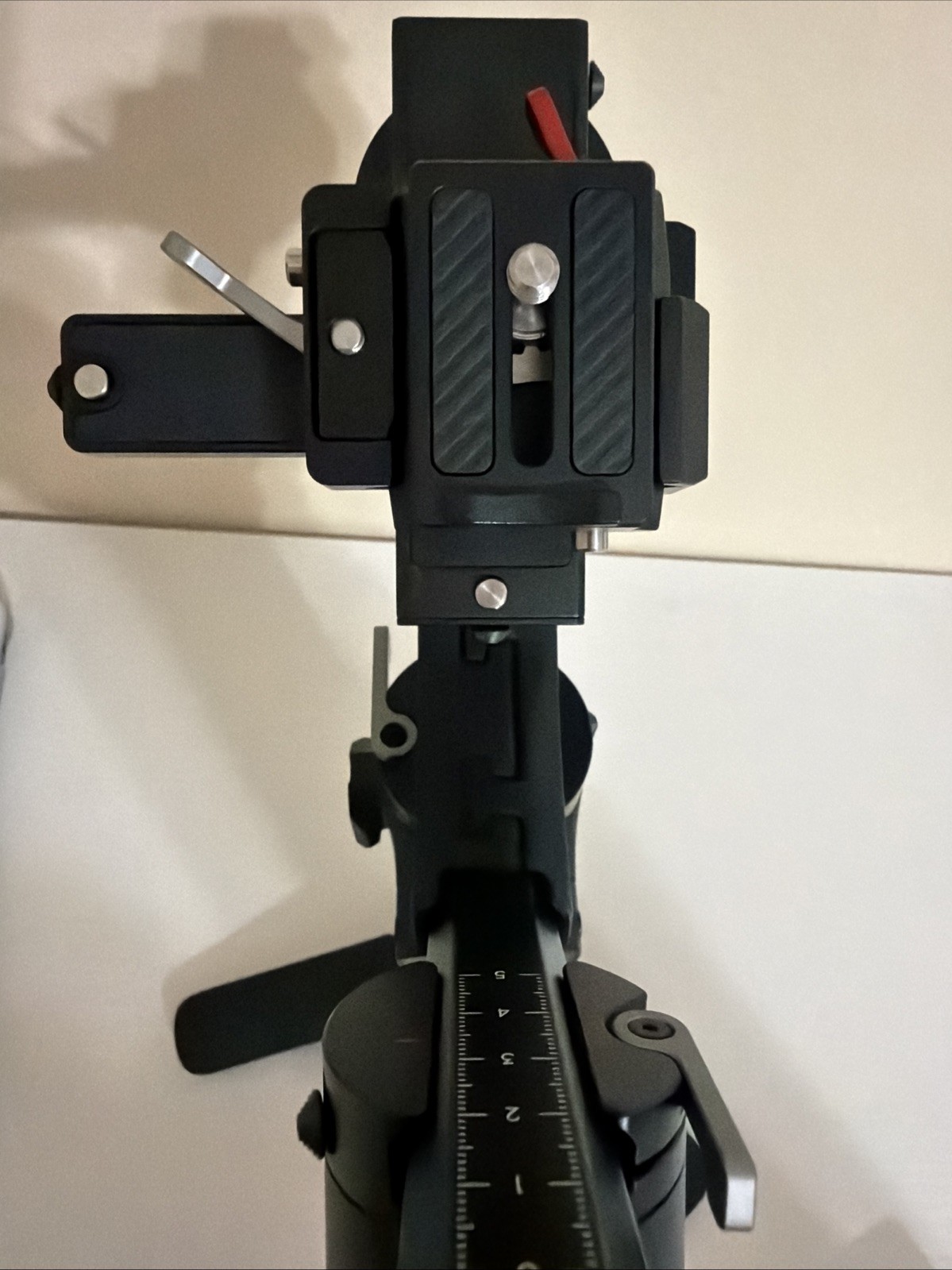 1-Use DJI RONIN RS3 MINI - No Box