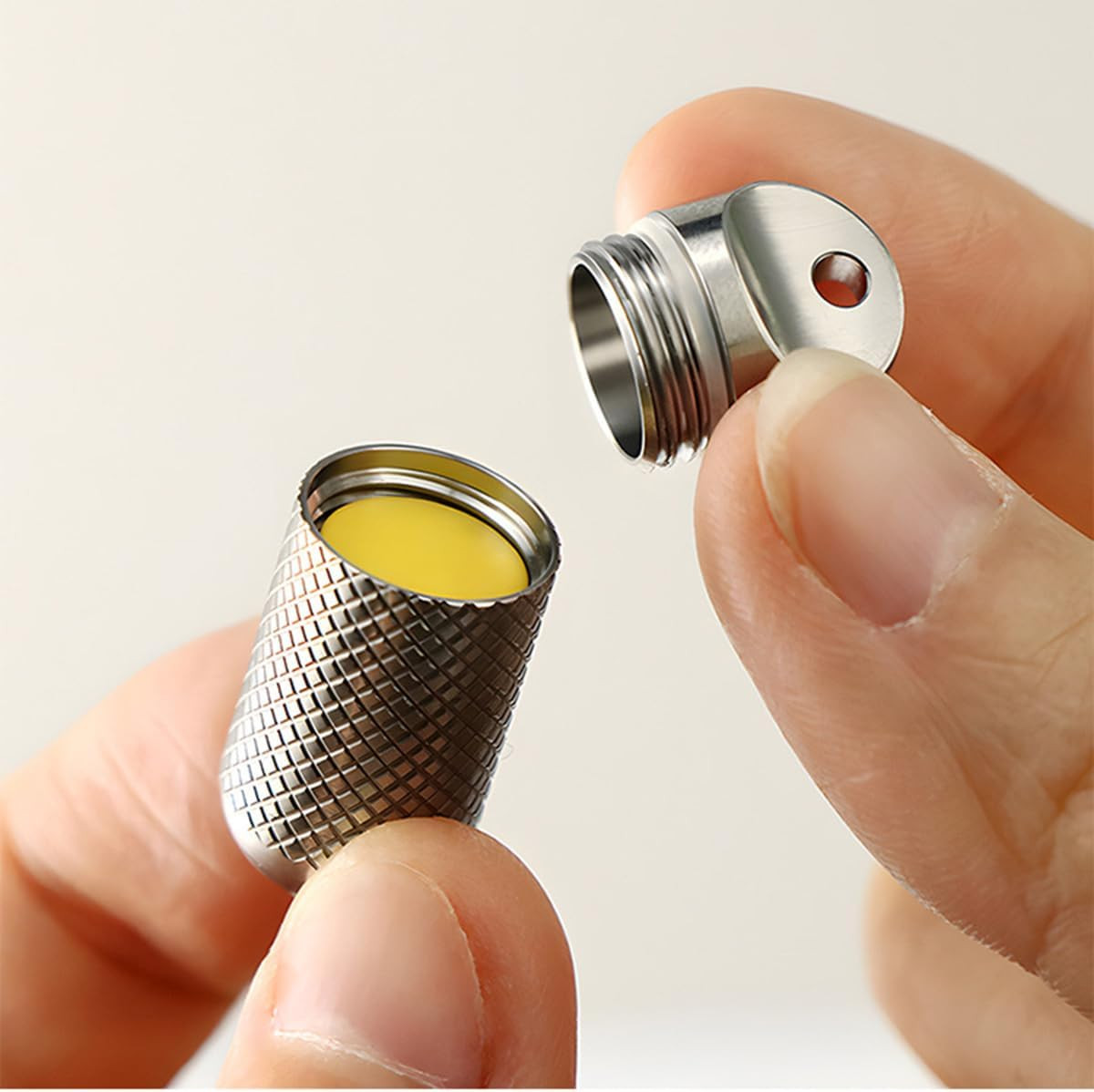 2 Compartments Design Titanium Portable Keychain Pill Holder, Waterproof Pill Bo