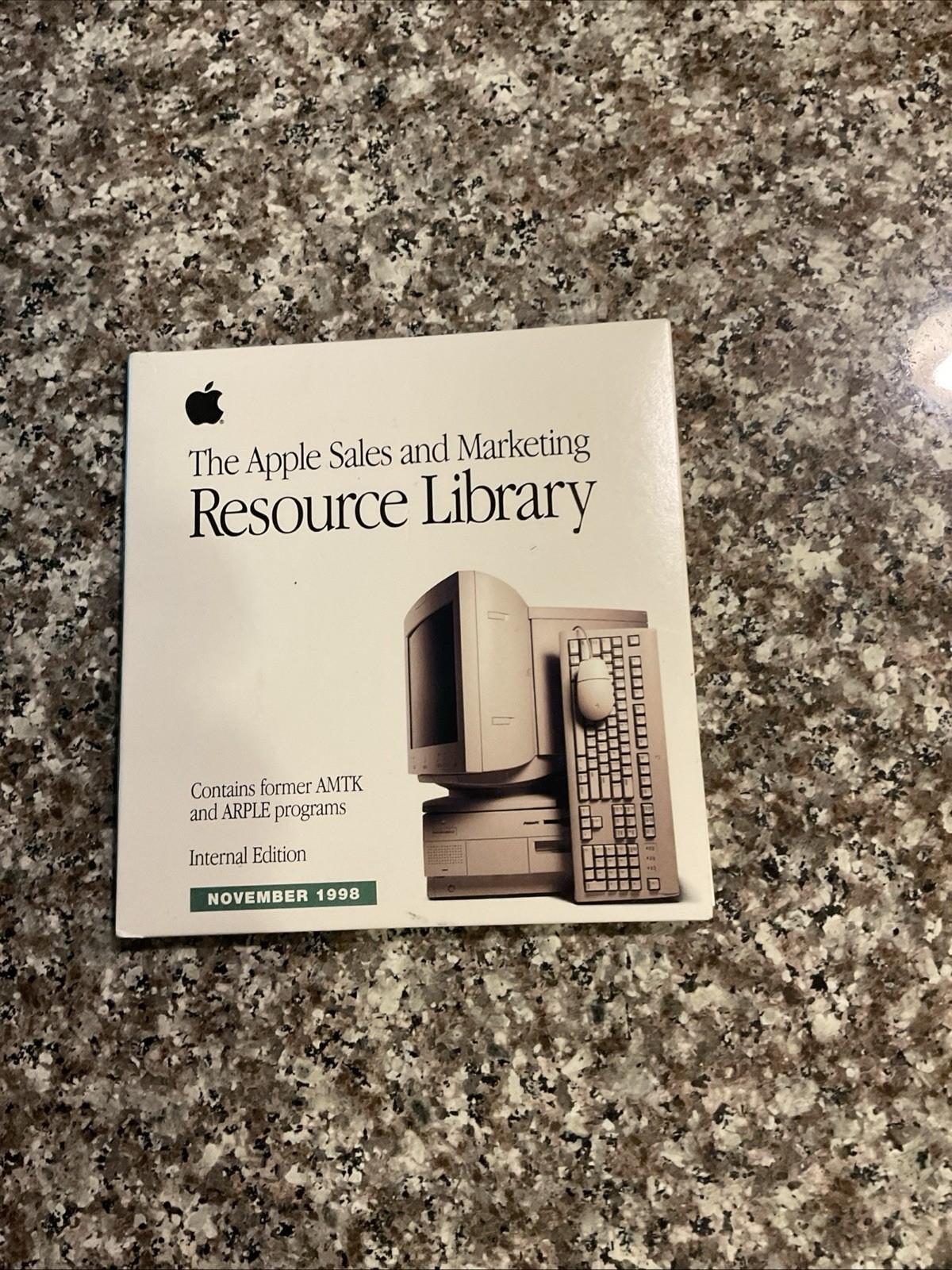 The Apple Sales and Marketing Resource Library Internal Edition Nov. 1998
