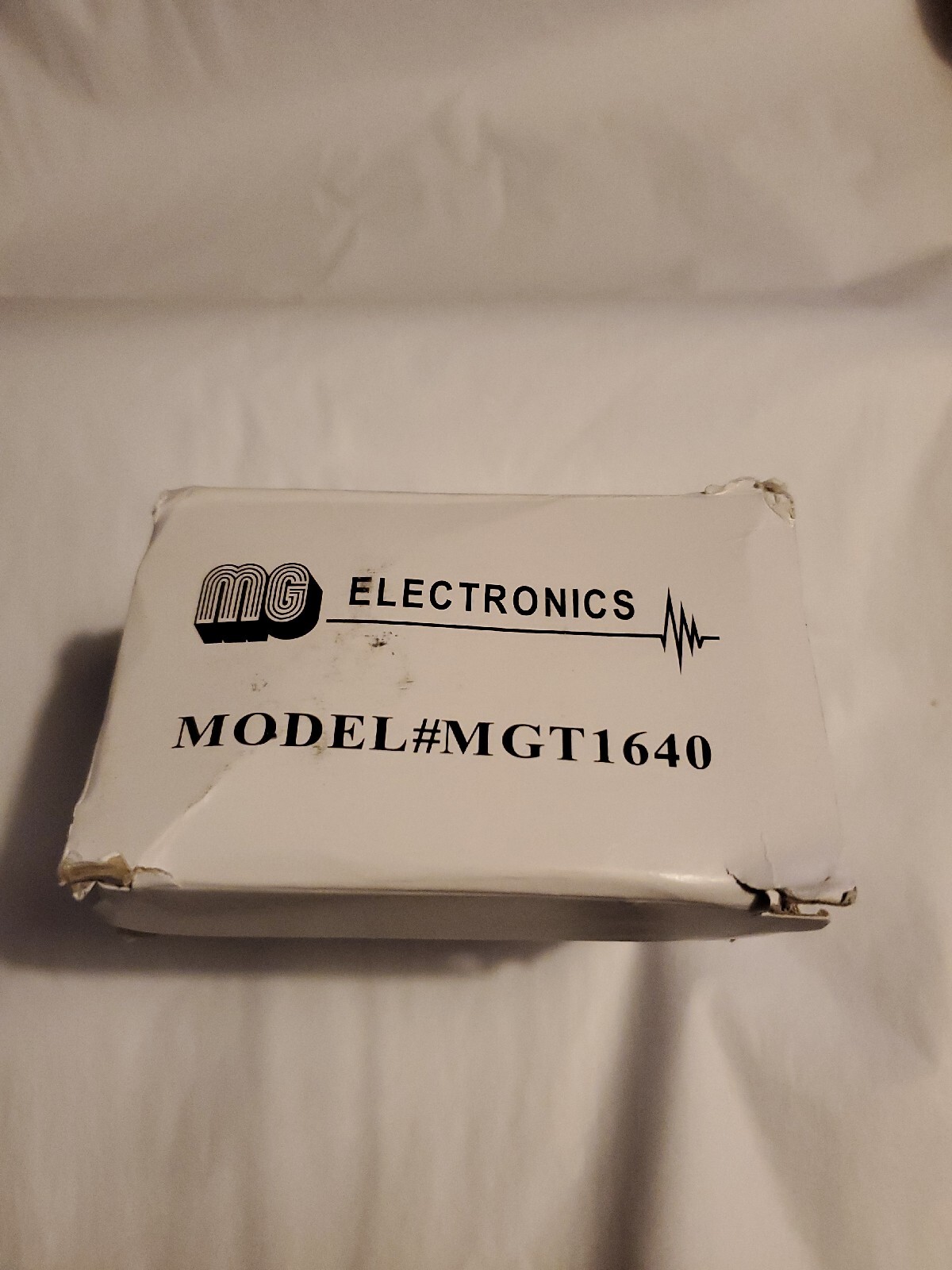 MGT-1640 AC 16.5V Transformer 40VA Plug in adapter for Electronics replacement