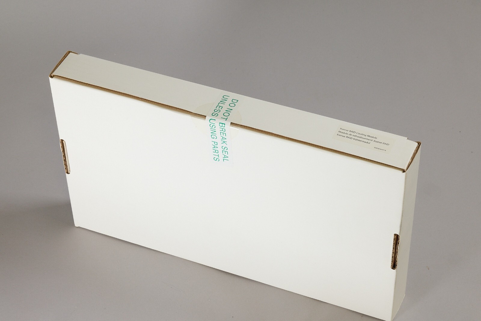 Apple X-Raid Kit includes,Power supply,Drive Module,Cooling Unit,RaidContlr