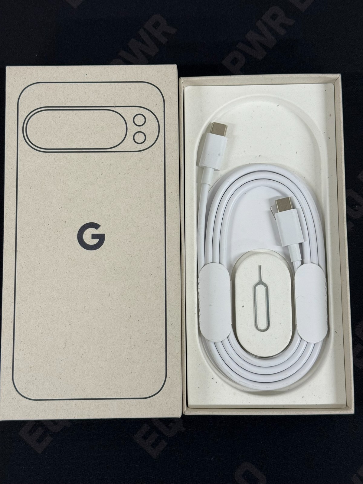 Original Empty Retail Box for Google Pixel 10 Pro XL OEM Retail Box Type-C Cable