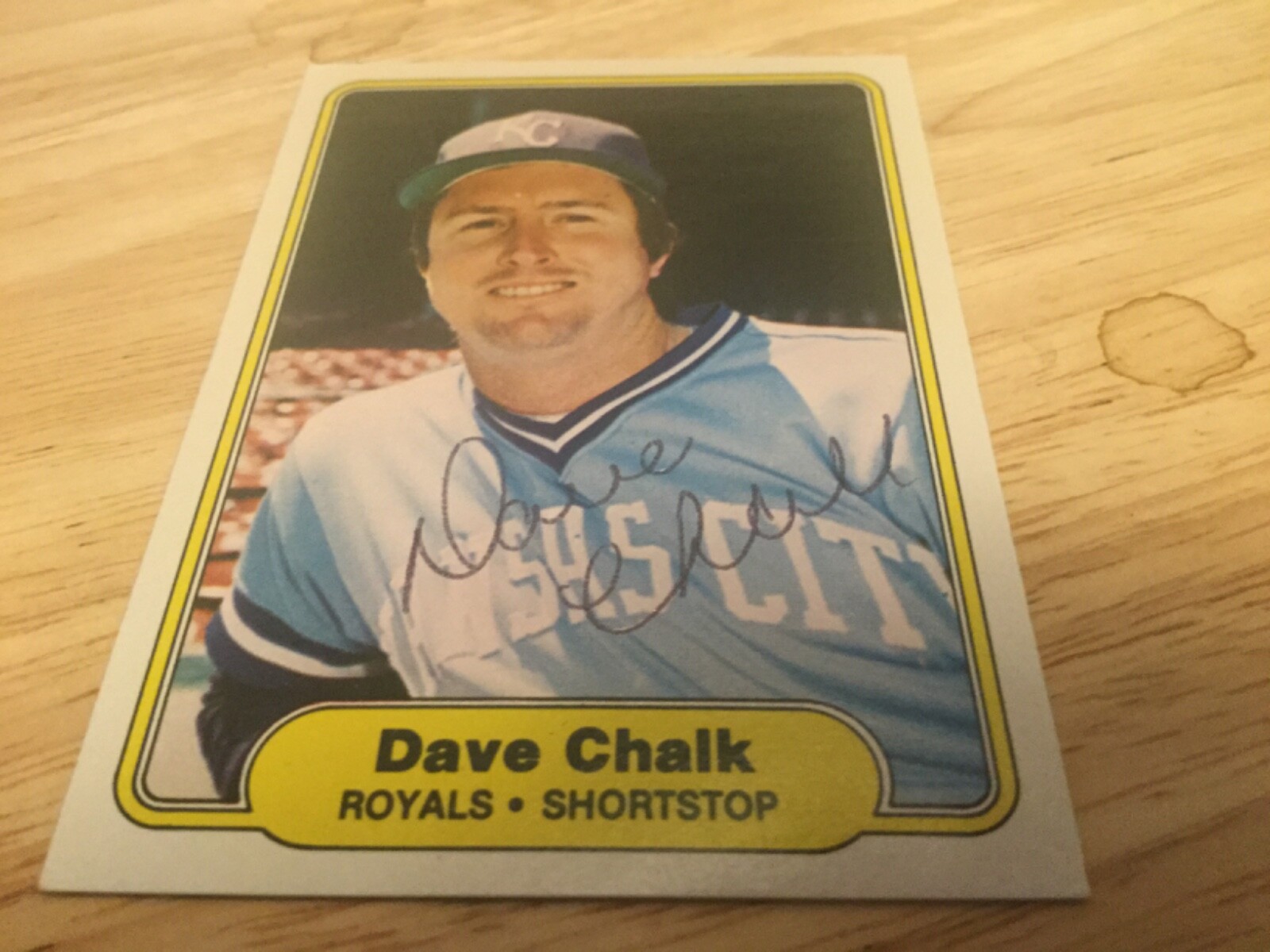 1982 Fleer Dave Chalk Autographed Baseball Card Angels Kansas City Royals