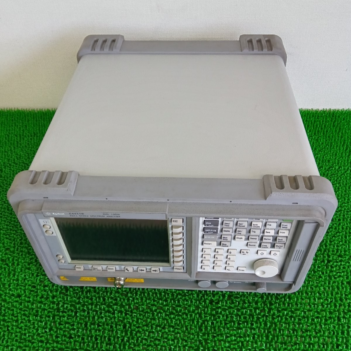 Agilent E4411B Spectrum Analyzer Japan