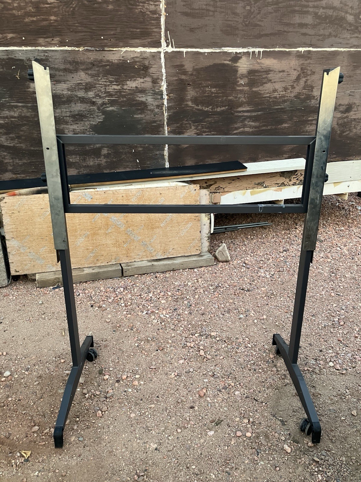 FS570 Floor Stand for SMART Board 500 Interactive Whiteboards