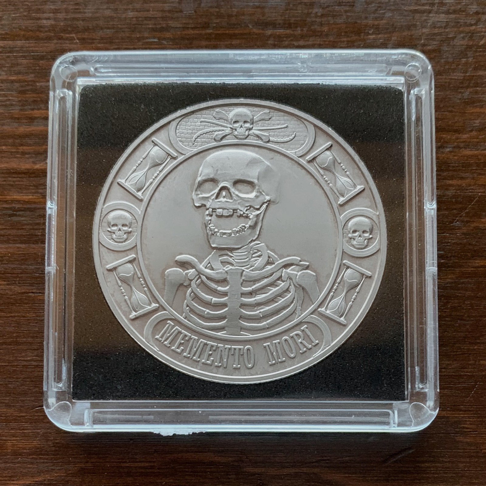 1 oz Silver "Last Laugh" Memento Mori Round / Anonymous Mint Classic! Free Ship!