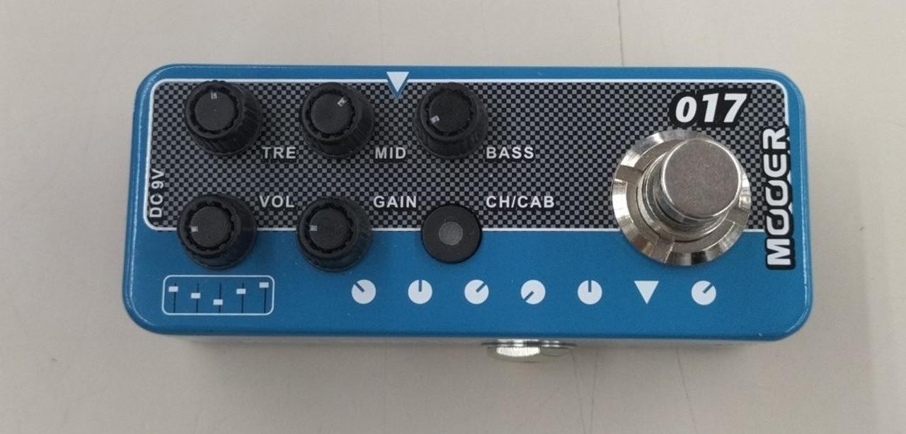 MOOER 017 Preamp Pedal Guitar Effects Used
