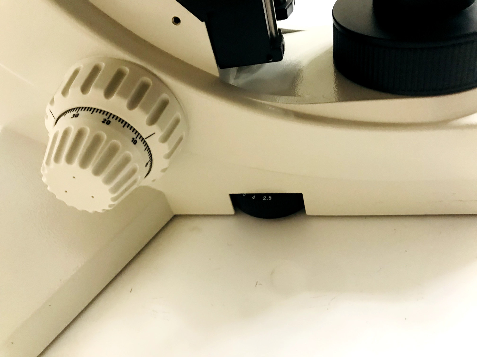 Leica DM LS Microscope Frame