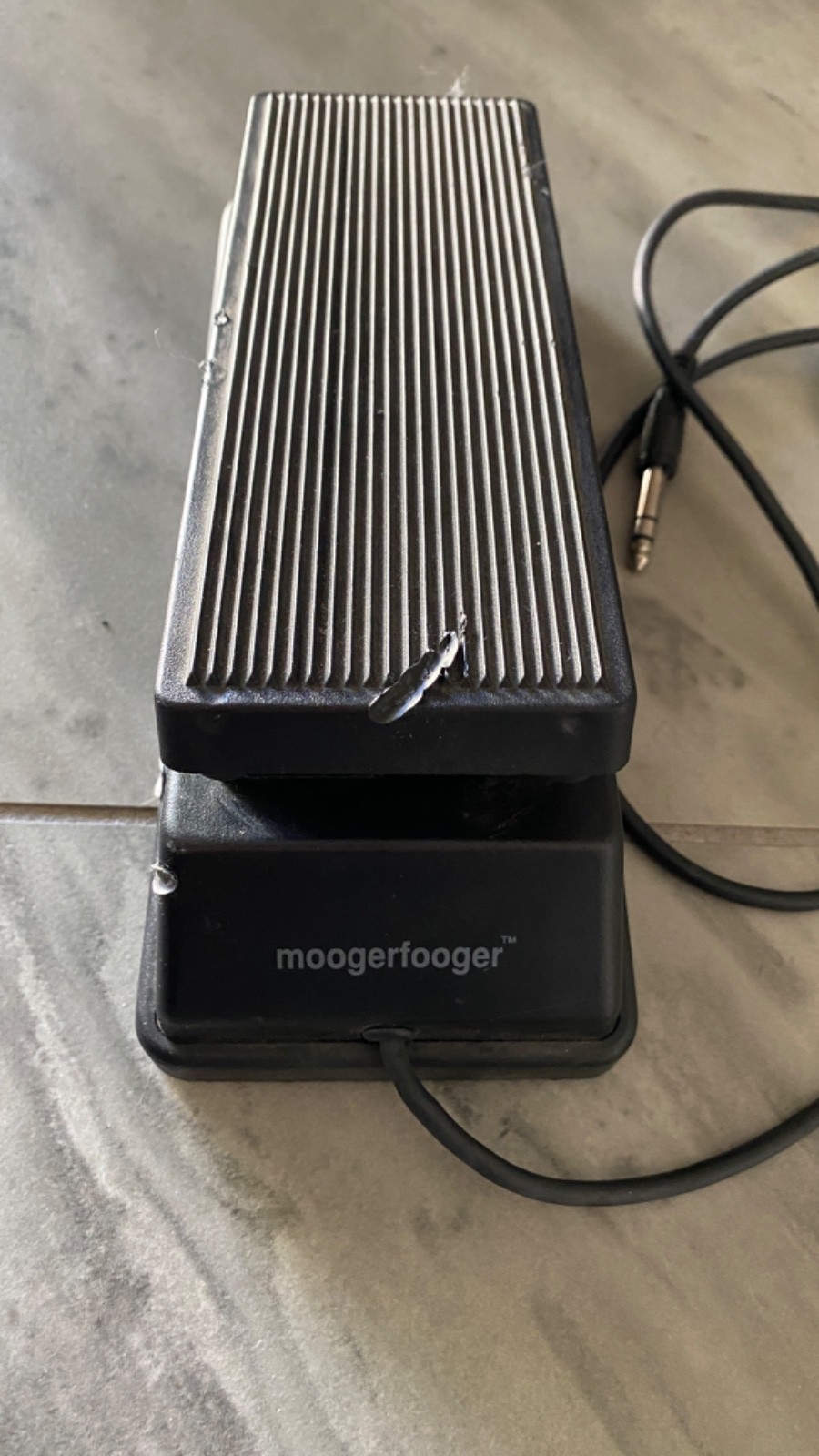 Moog Moogerfooger Ring Modulator MF 102 with expression pedal and manual