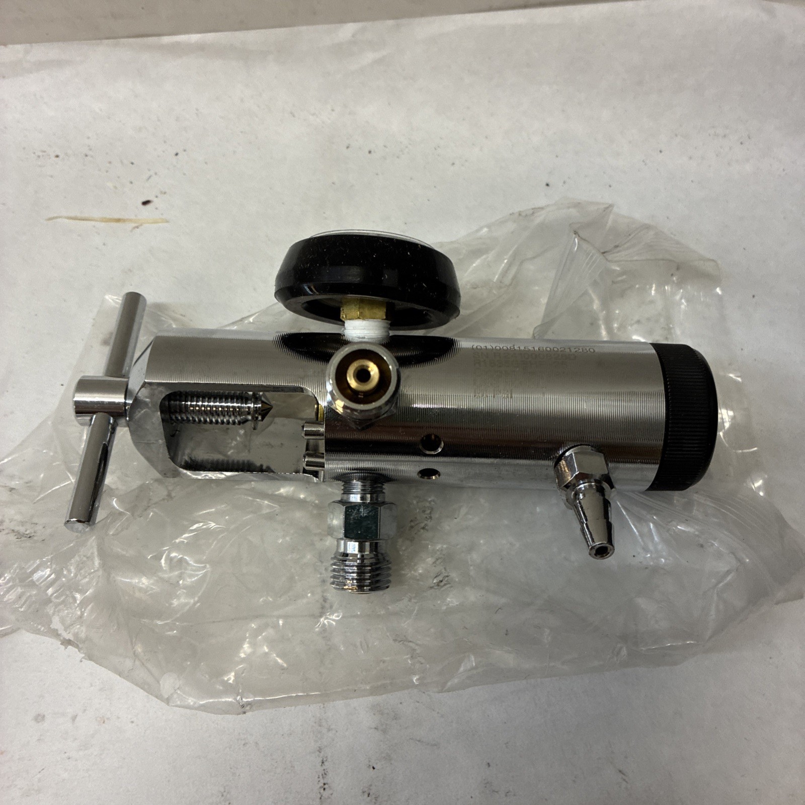 Mada Inc. R1835GBHF-25 R1835GBHF25 Oxygen Regulator