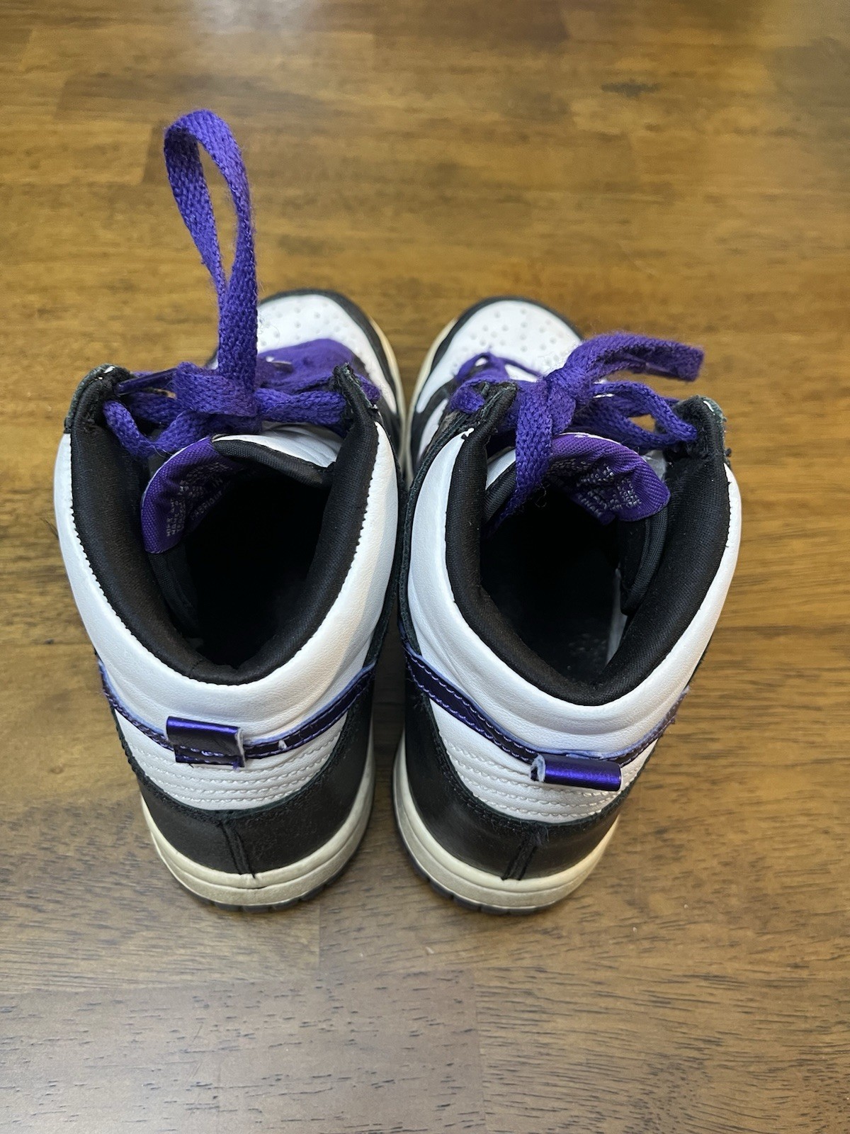 Nike Dunk high GS white Varsity Purple Metaliic Size 4.5Y