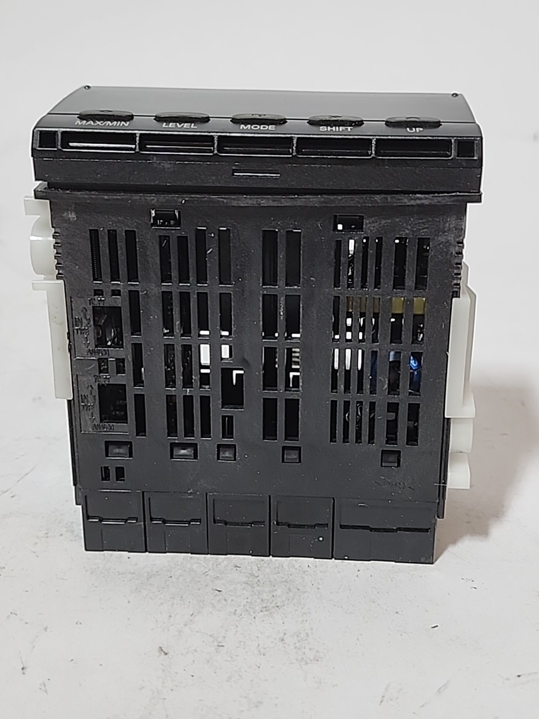Omron K3HB-XVA-1 Digital Panel Meter 100-240VAC Process Indicator