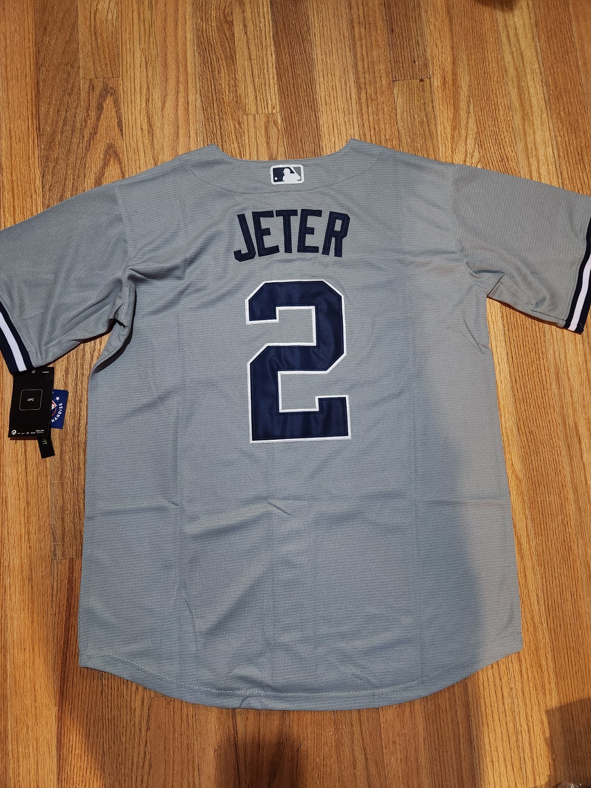 NWT adult customized jersey yankees @2 derek jeter size XL gray away *new