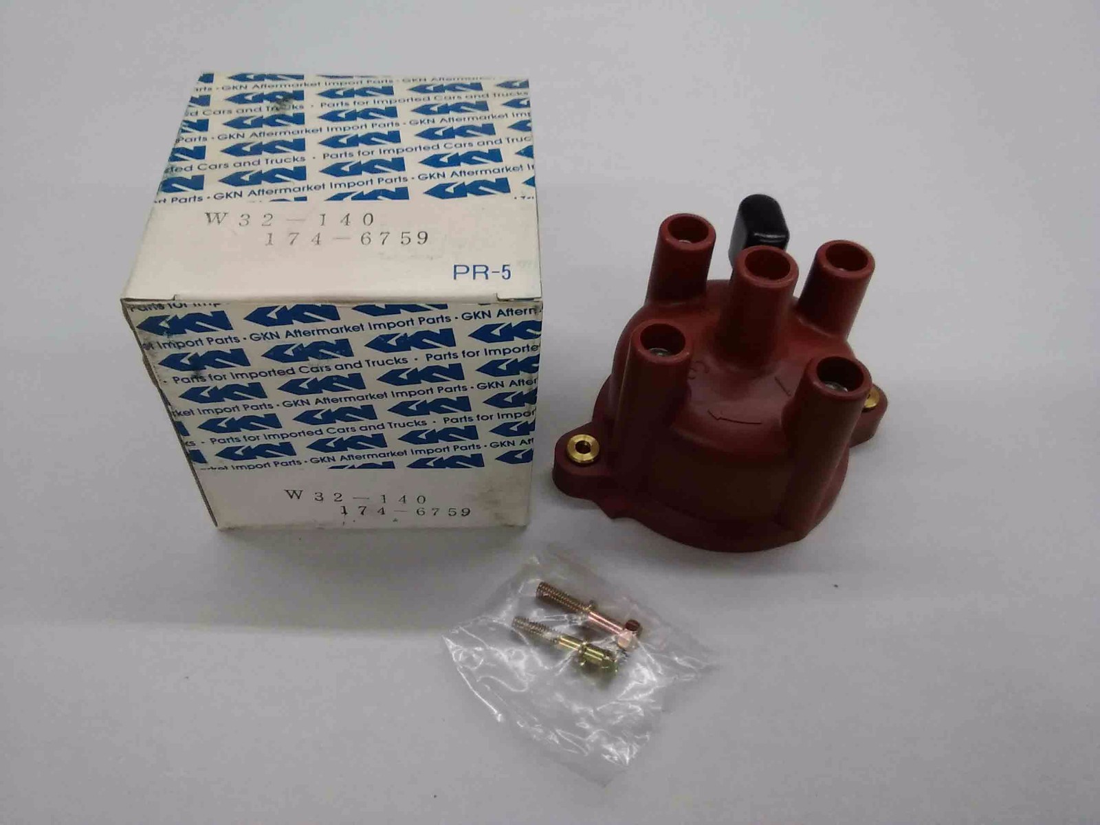 OEM 1979 Toyota Dizzy Distributor Cap Beck/Arnley 174-6759 New Old Stock