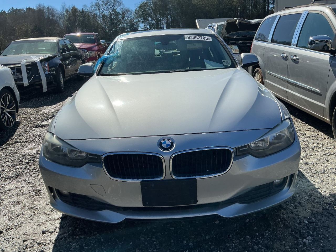 320I 2013 Glove Box 4969493