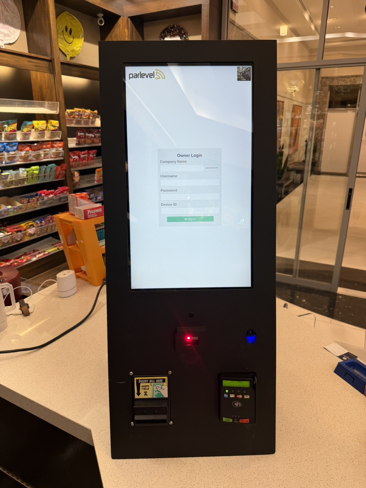 Self Checkout POS Kiosk PARLEVEL MICRO MARKET MAX 21" Touchscreen Scanner Card B