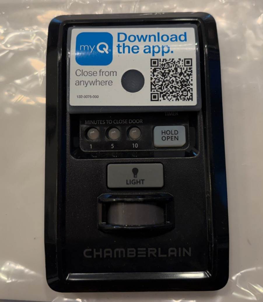 Chamberlain 41A7327-1 Motion Detecting Wall Control Console Button Security 2.0
